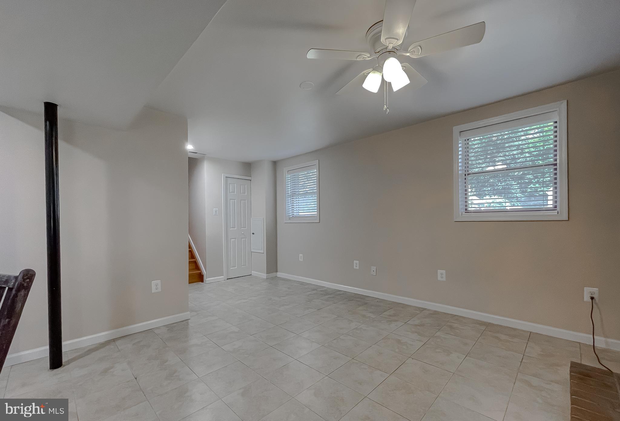 WHITE OAK VILLAGE - Residential