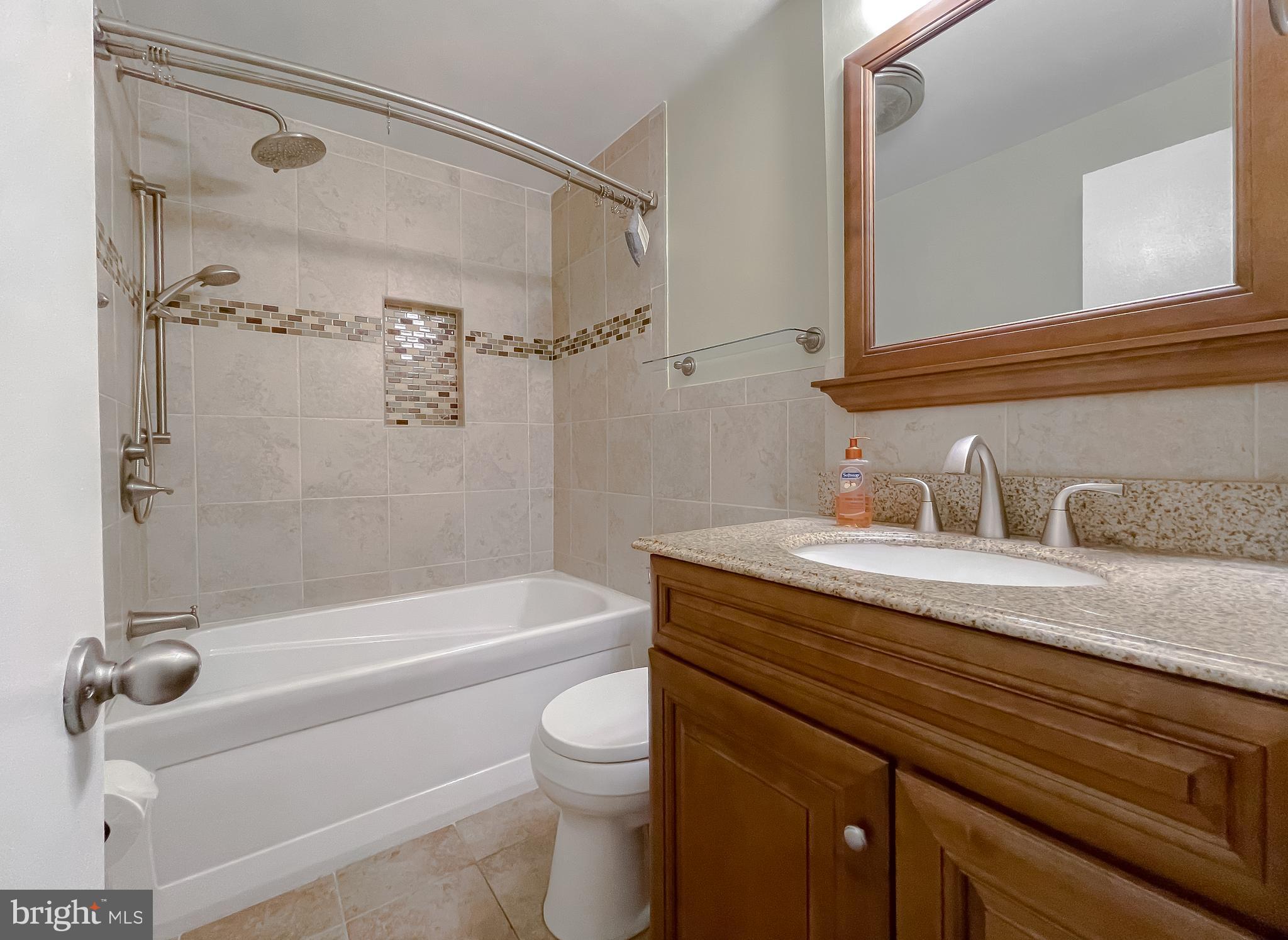 WHITE OAK VILLAGE - Residential