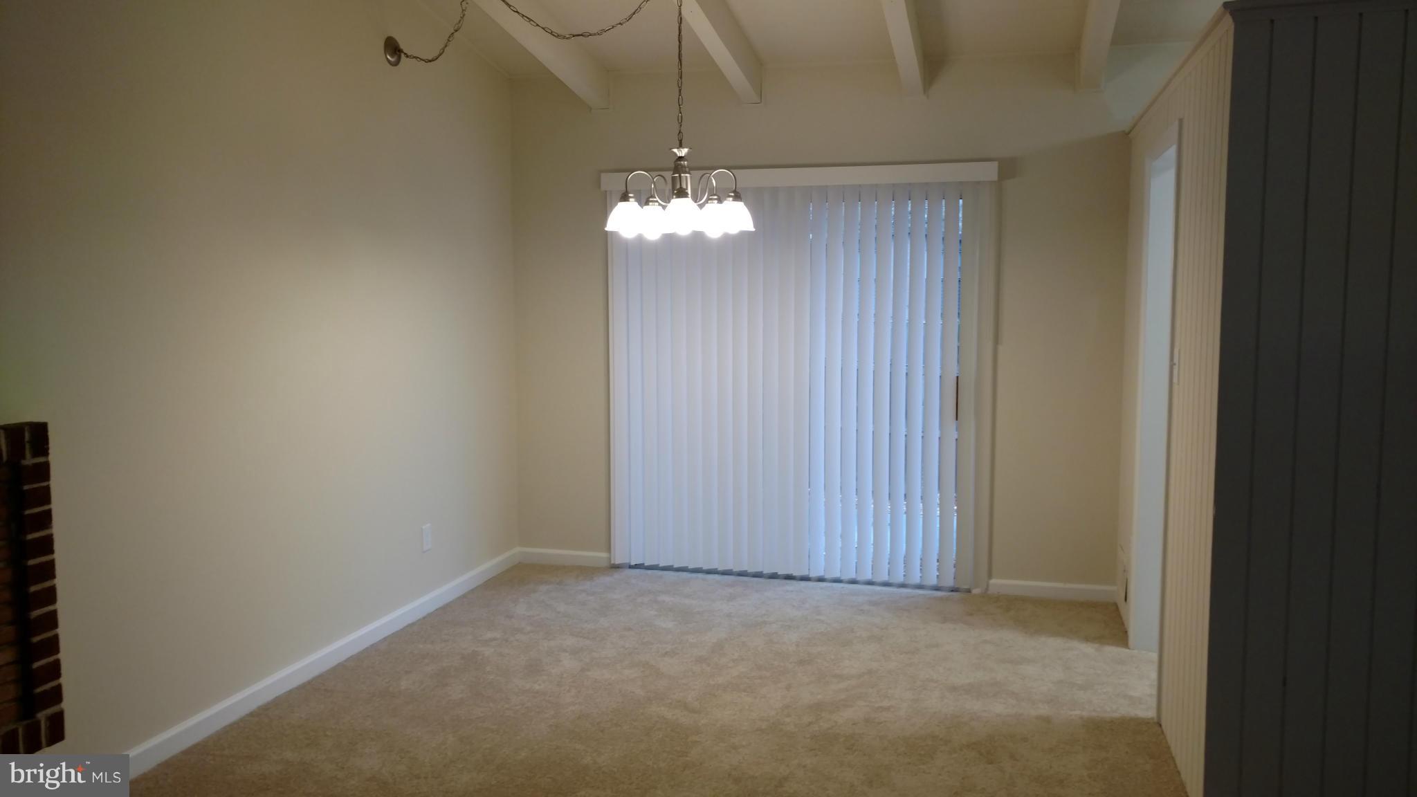 POTOMAC VALLEY - Residential Lease