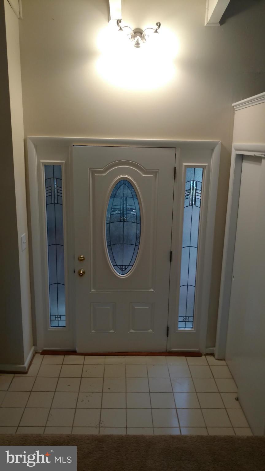 POTOMAC VALLEY - Residential Lease