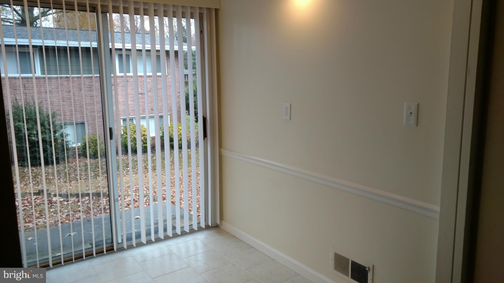 POTOMAC VALLEY - Residential Lease