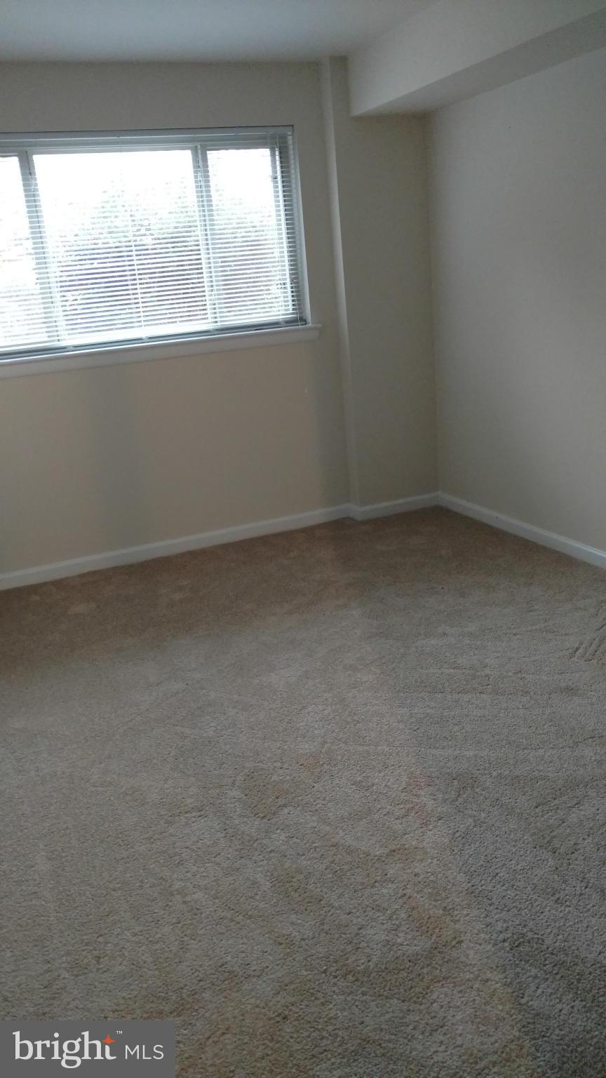 POTOMAC VALLEY - Residential Lease