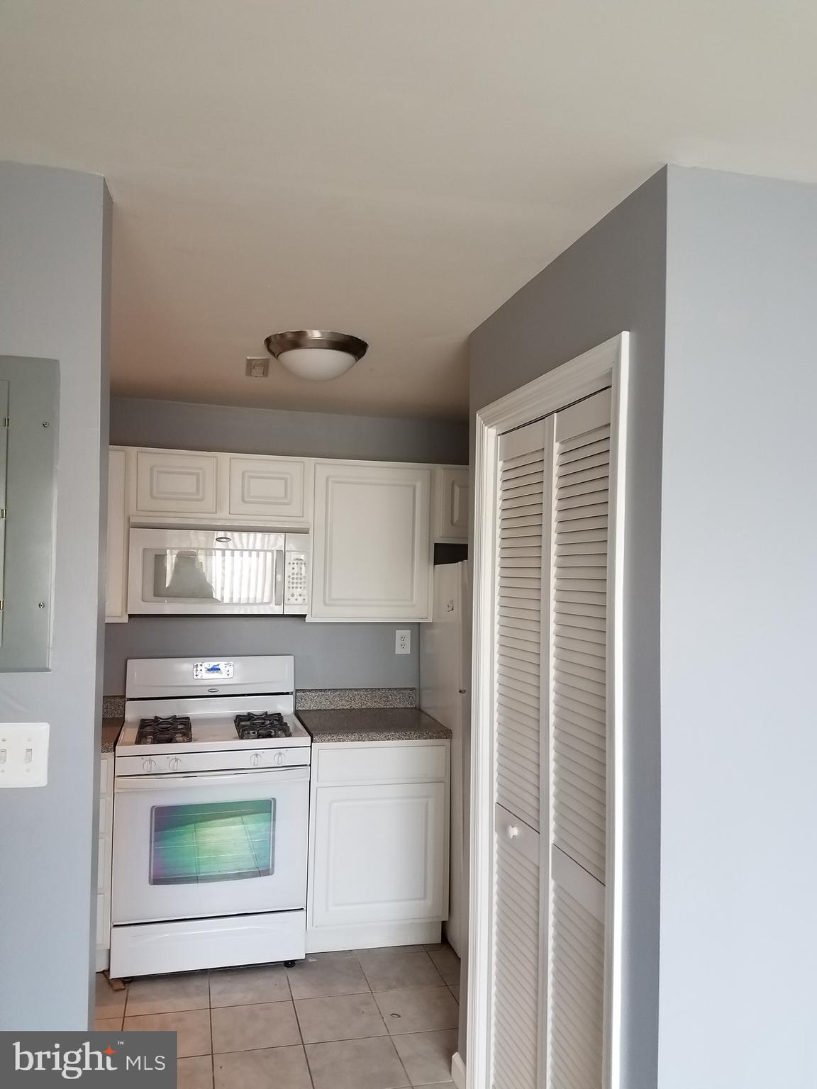 MARKHAM VIEW CONDOMINIUMS - Residential