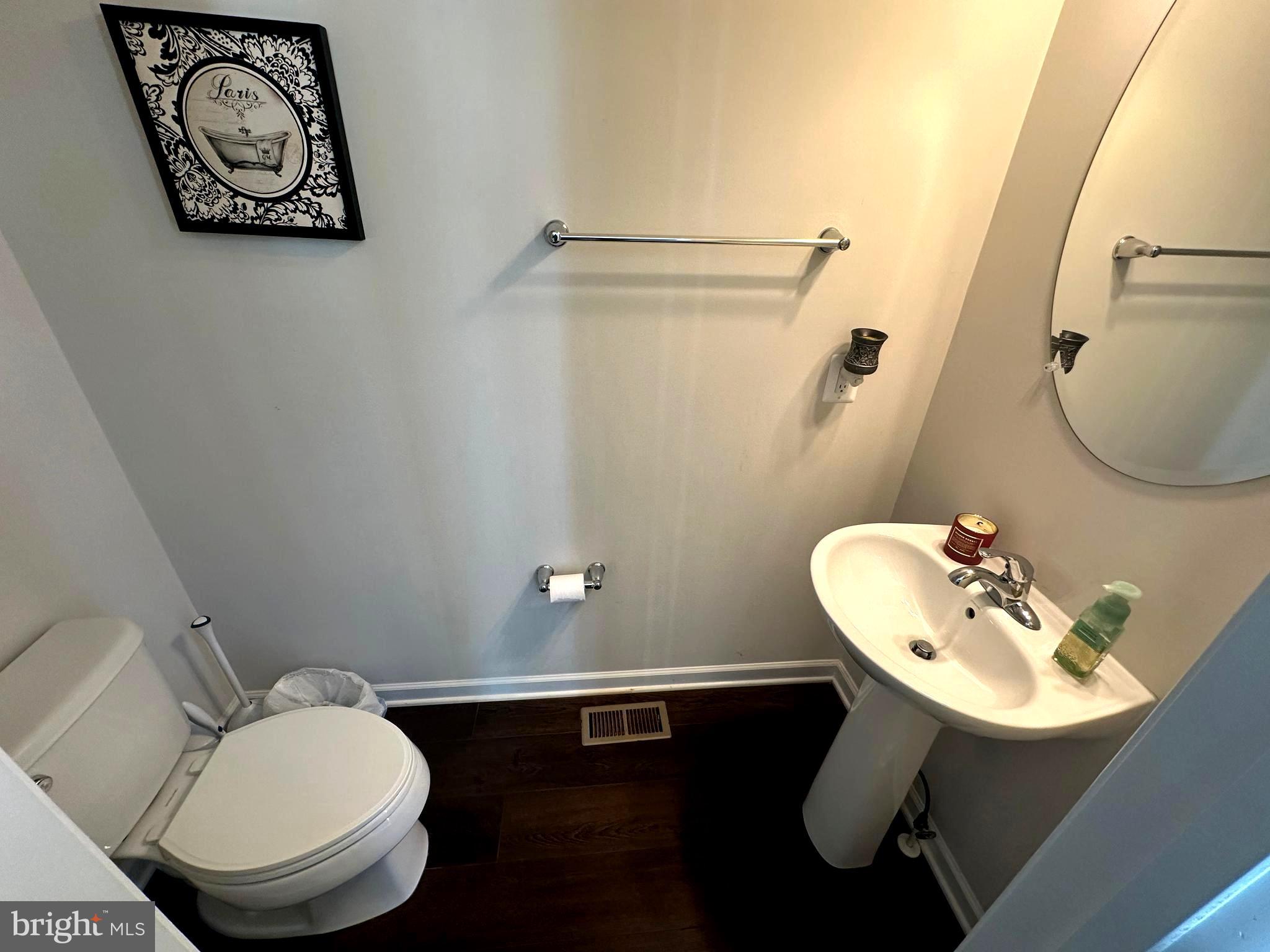 PARKSIDE AT WESTPHALIA - Residential Lease