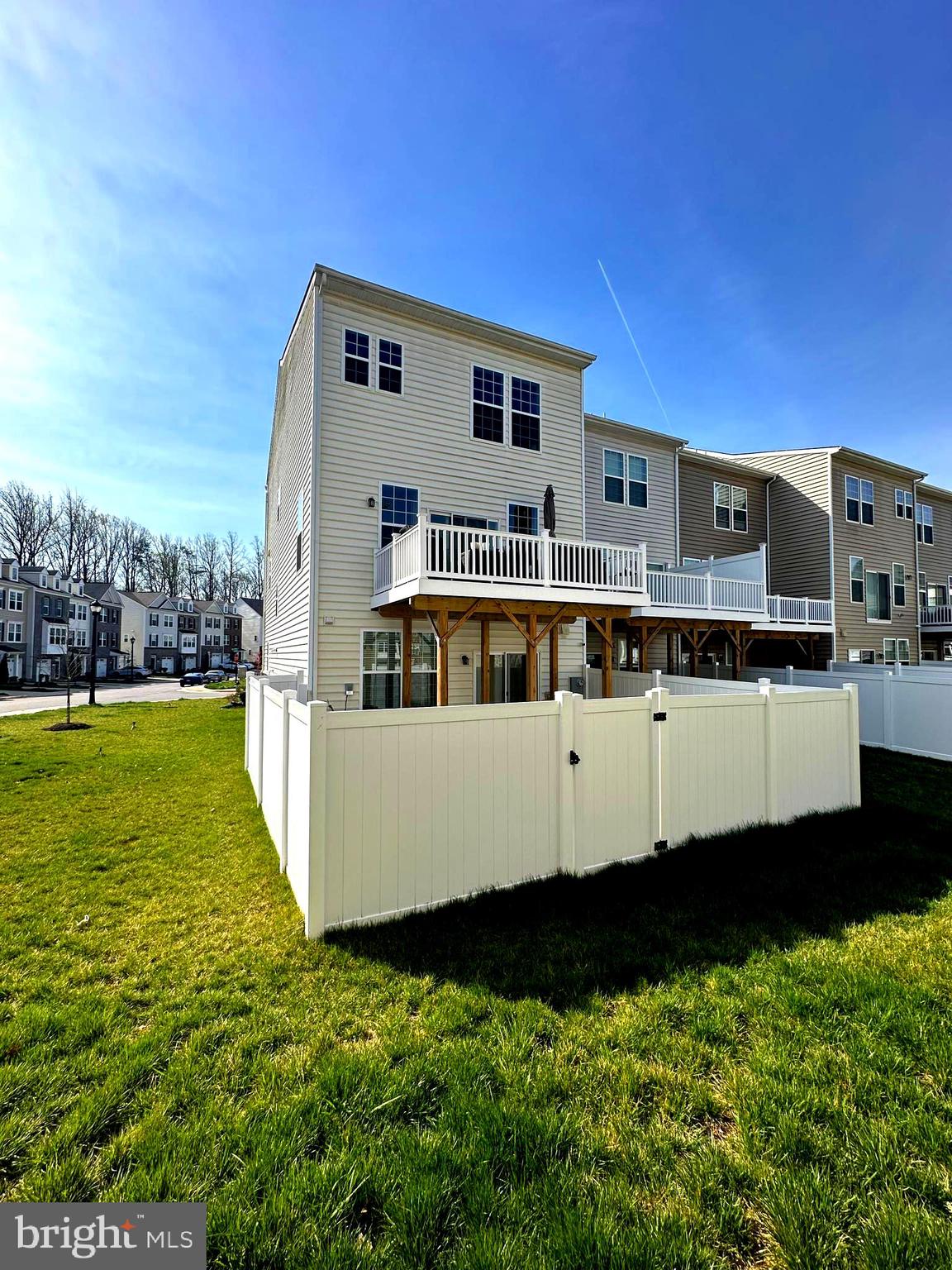 PARKSIDE AT WESTPHALIA - Residential Lease