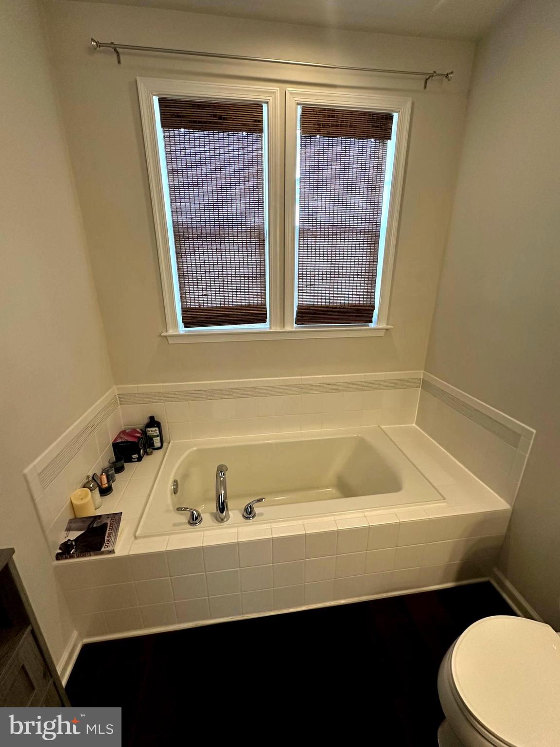 PARKSIDE AT WESTPHALIA - Residential Lease