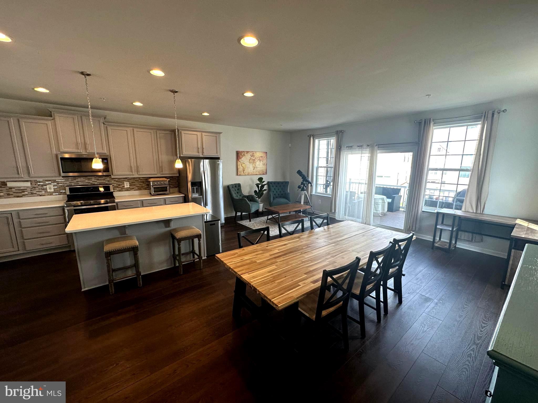 PARKSIDE AT WESTPHALIA - Residential Lease