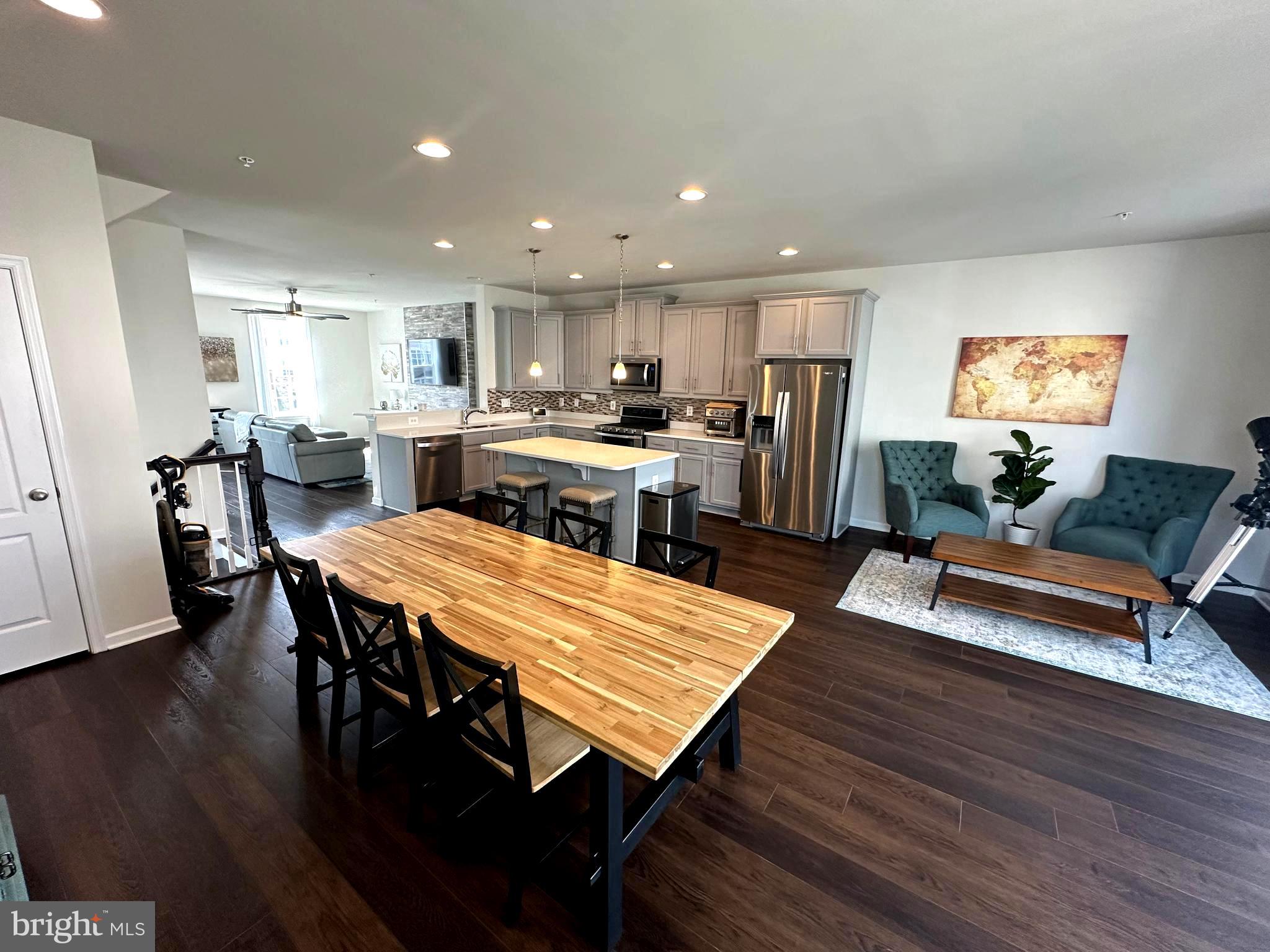 PARKSIDE AT WESTPHALIA - Residential Lease