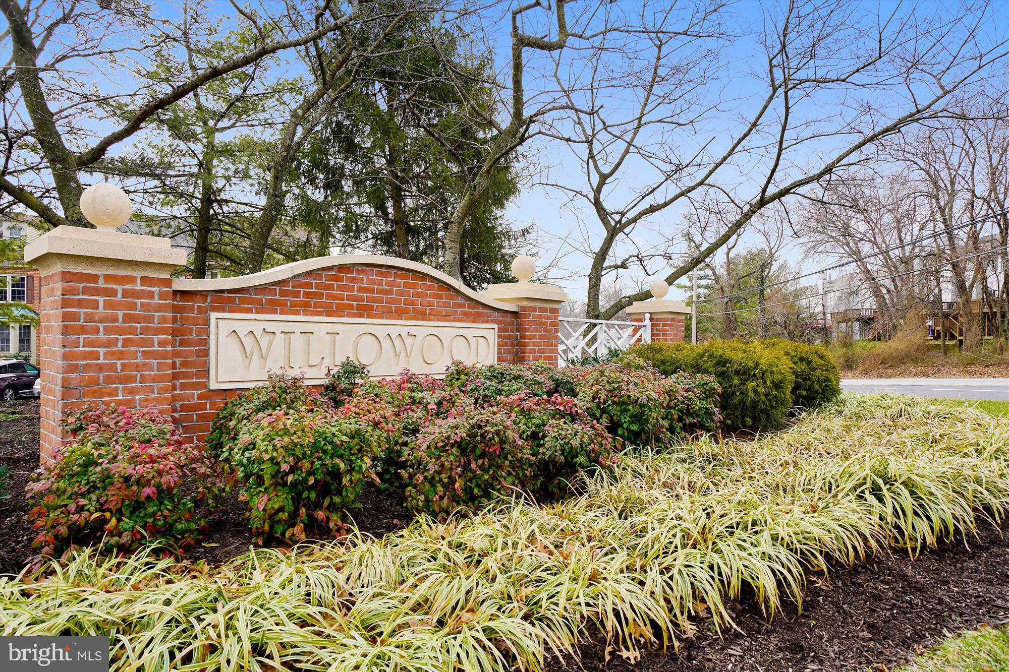 WILLOWOOD - Residential