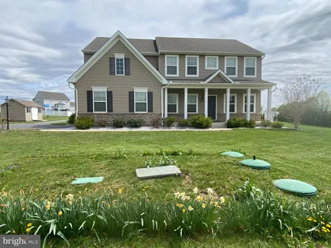 521 Lancelot Drive, Hampstead, MD MLS: MDCR2024386