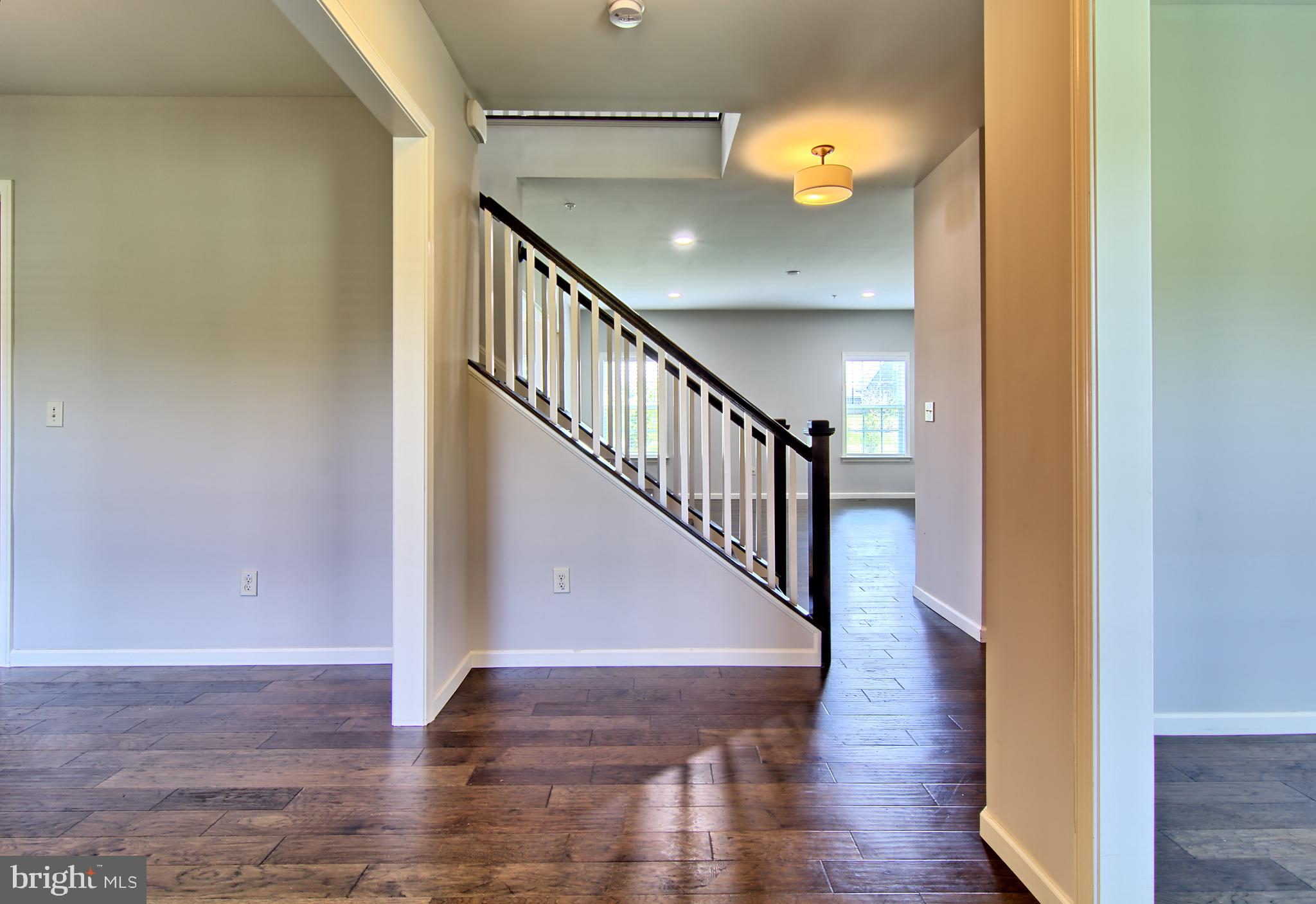 521 LANCELOT DRIVE
