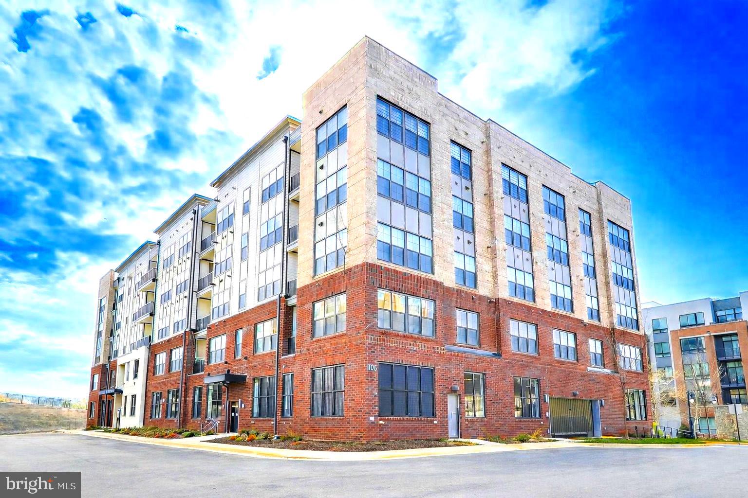 NATIONAL HARBOR - Residential