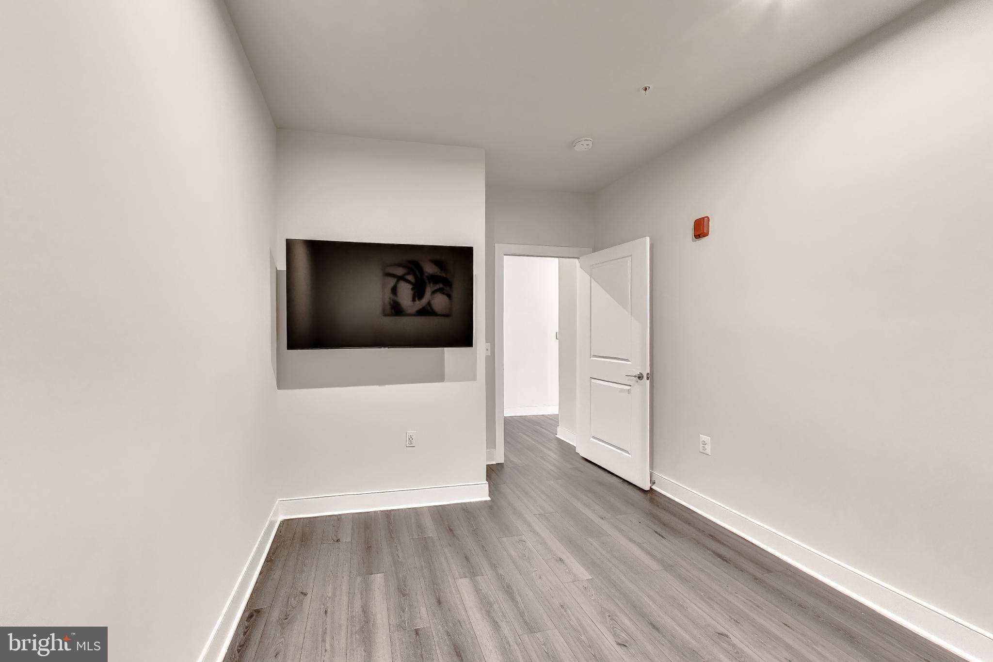 NATIONAL HARBOR - Residential