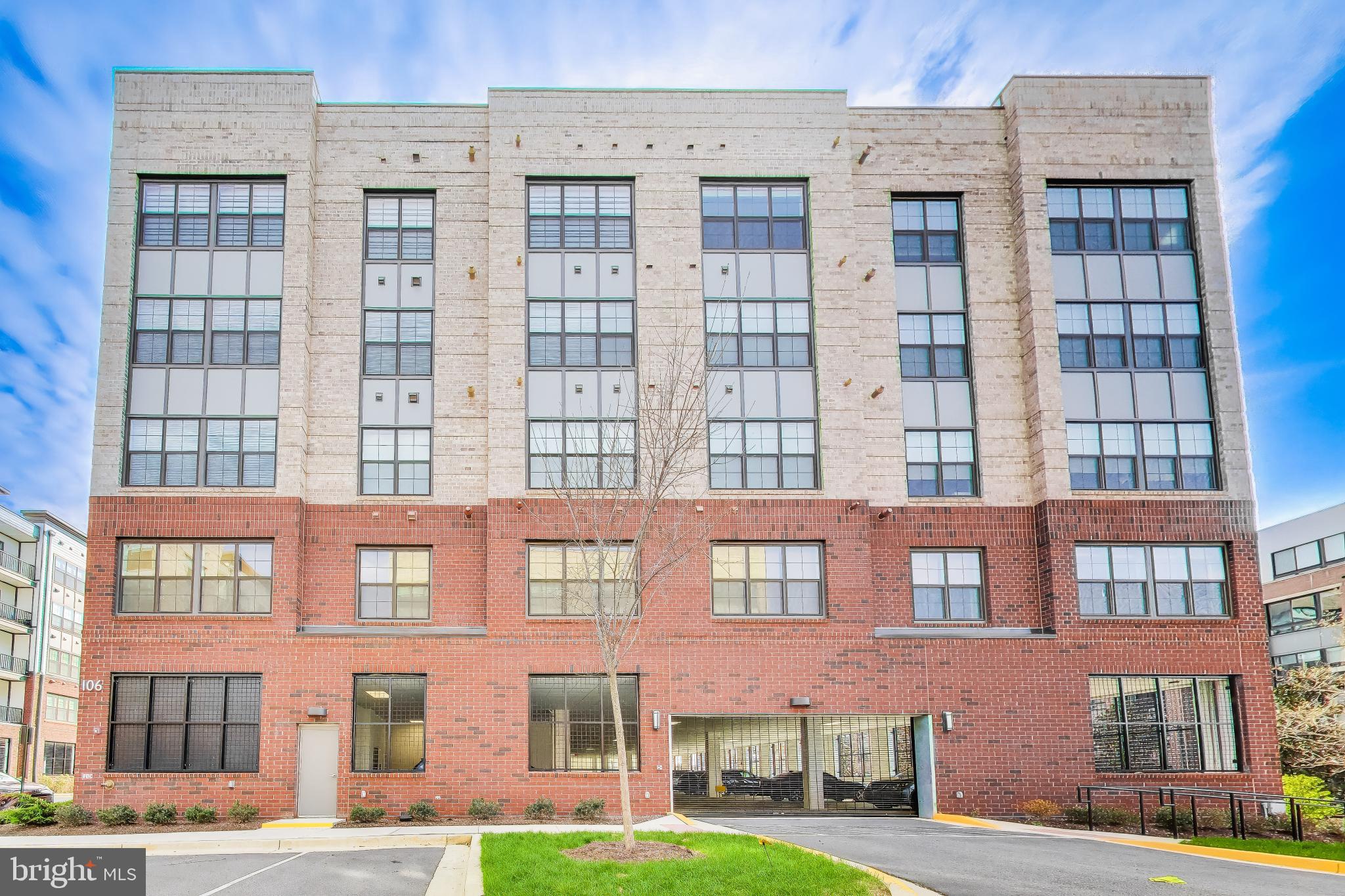 NATIONAL HARBOR - Residential