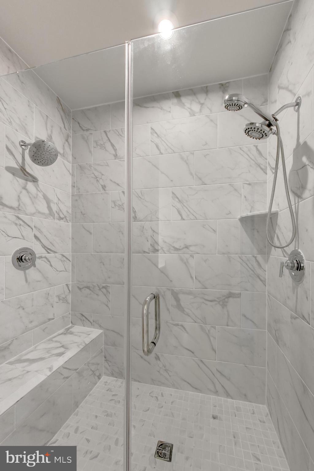 NATIONAL HARBOR - Residential