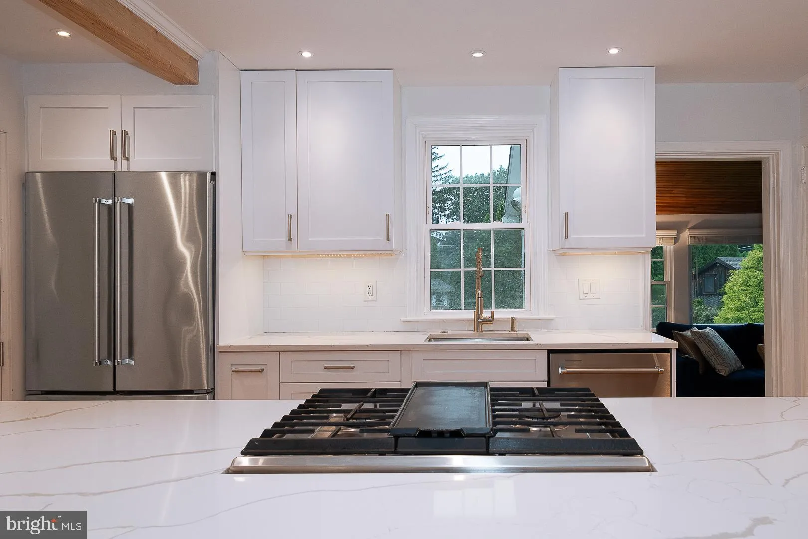 Devon, Pennsylvania 19333, United States, 3 Bedrooms Bedrooms, ,2 BathroomsBathrooms,Residential,Contingent,190916