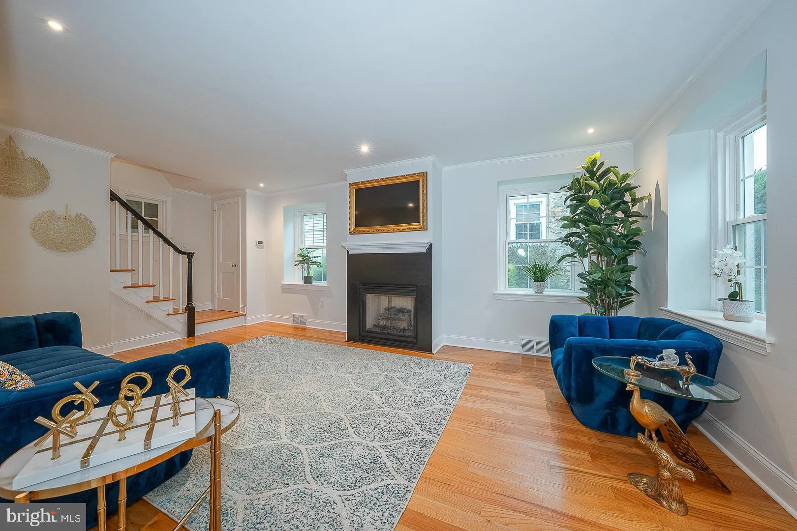 Devon, Pennsylvania 19333, United States, 3 Bedrooms Bedrooms, ,2 BathroomsBathrooms,Residential,Contingent,190916