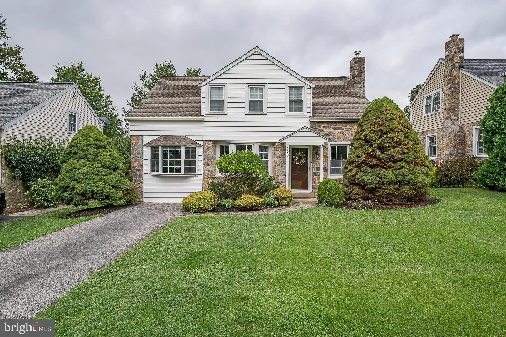 Devon, Pennsylvania 19333, United States, 3 Bedrooms Bedrooms, ,2 BathroomsBathrooms,Residential,Contingent,190916