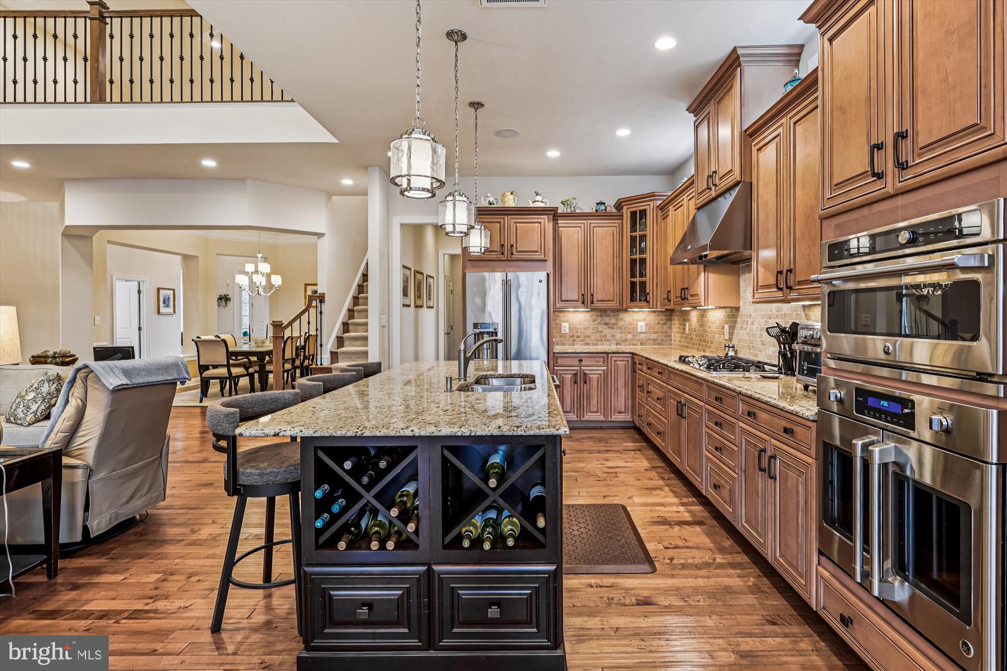 REGENCY AT CREEKSIDE - Residential