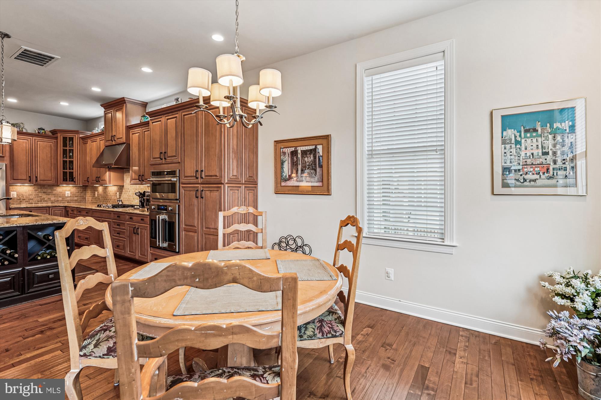 REGENCY AT CREEKSIDE - Residential