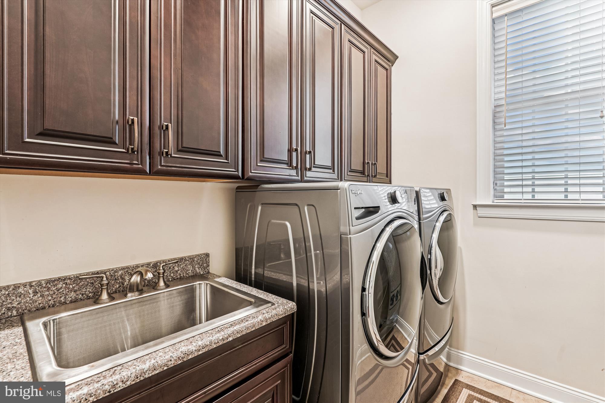 REGENCY AT CREEKSIDE - Residential