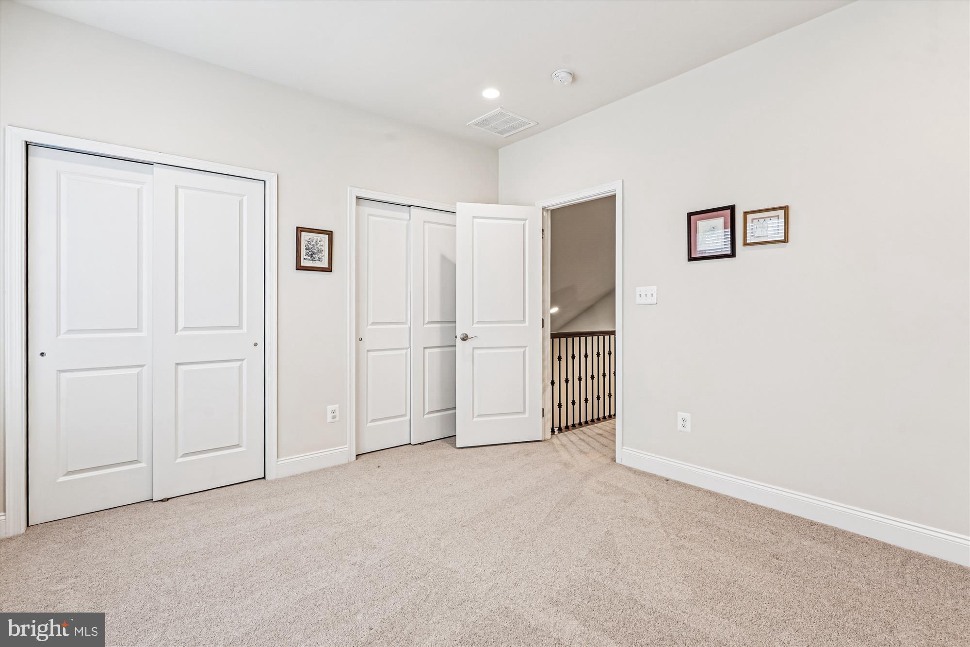 REGENCY AT CREEKSIDE - Residential