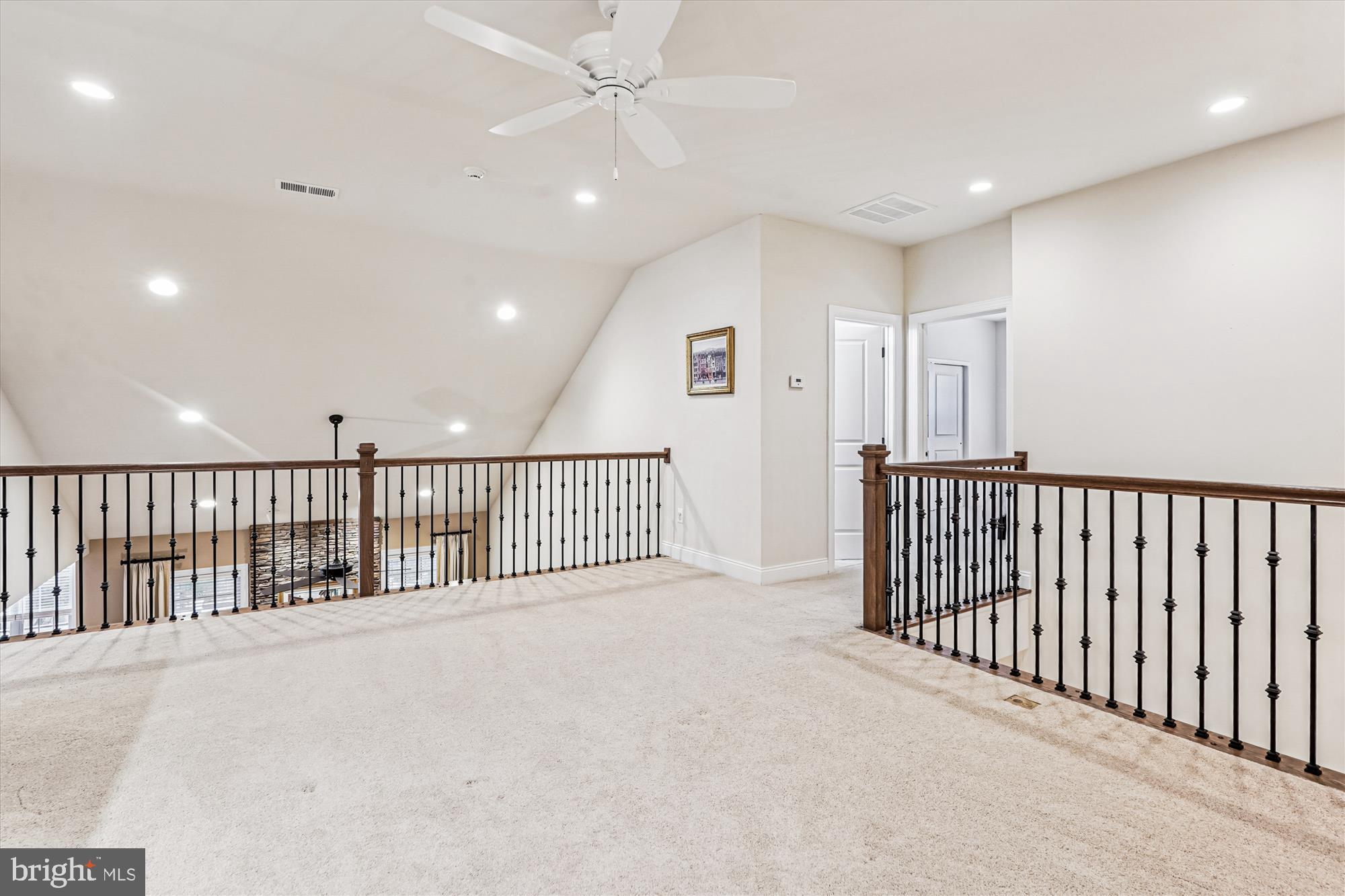 REGENCY AT CREEKSIDE - Residential