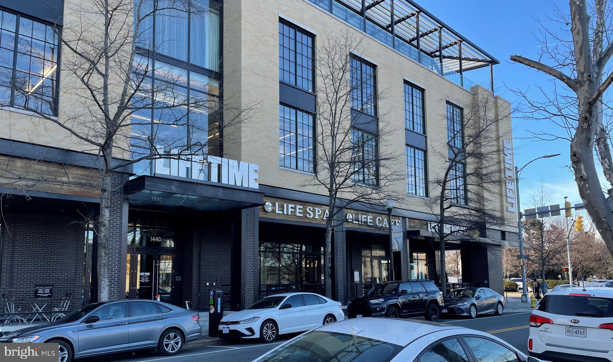 CLARENDON - Residential