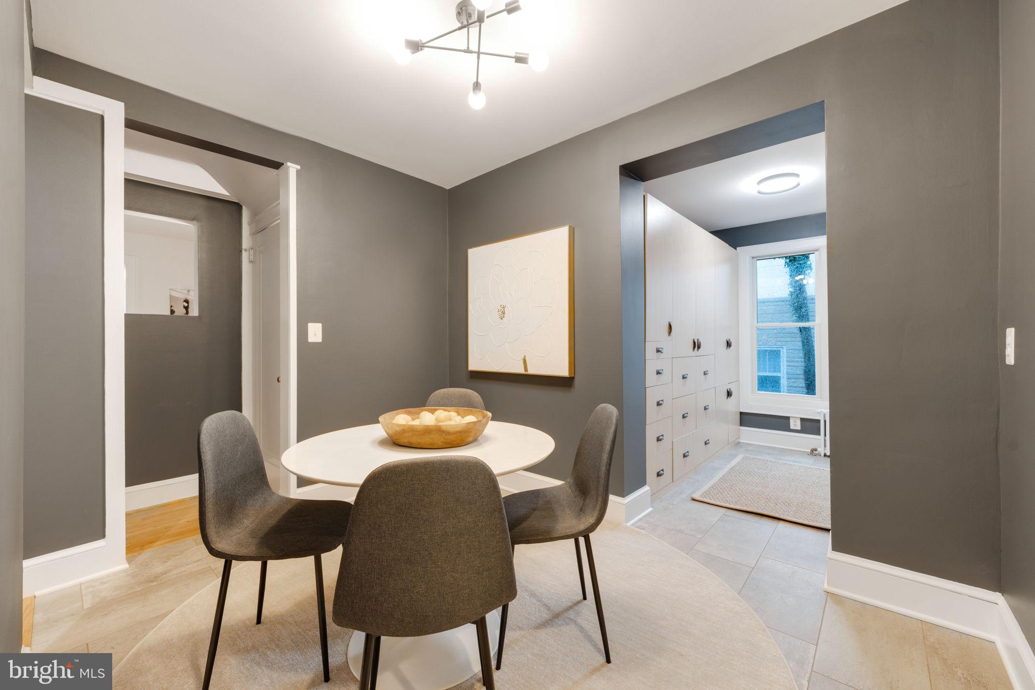 CLARENDON - Residential