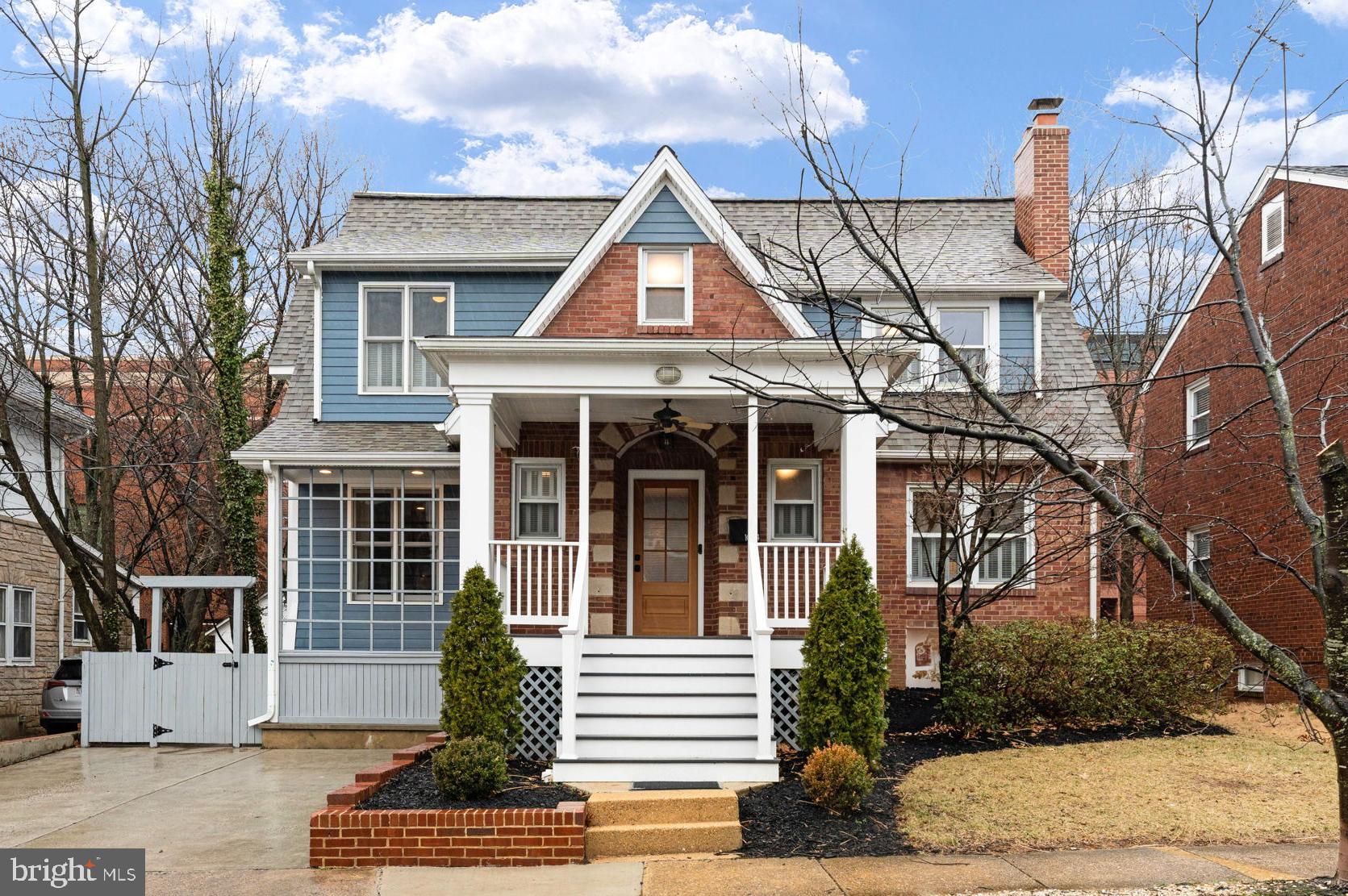 CLARENDON - Residential