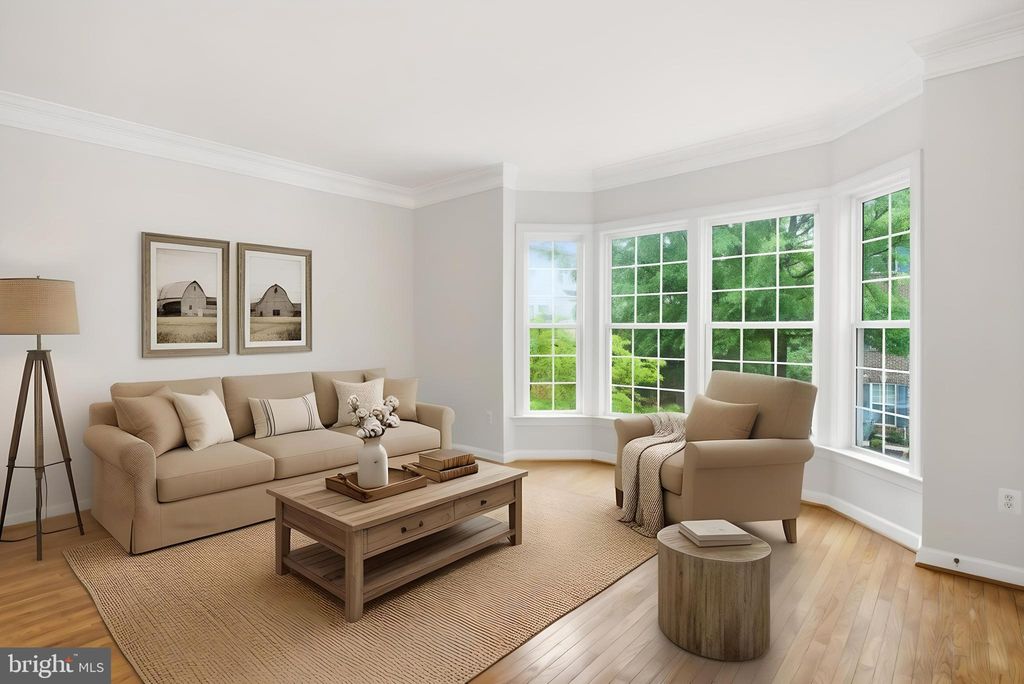 Photo of 8908 Royal Hannah Lane, FAIRFAX, VA 22031 (MLS # VAFX2303640)