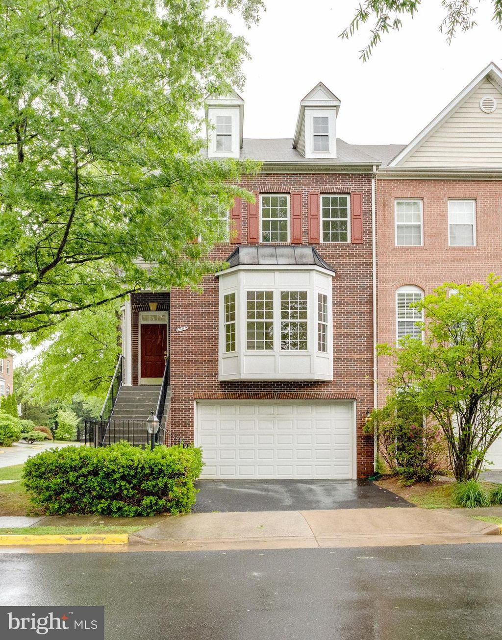 Photo of 8908 Royal Hannah Lane, FAIRFAX, VA 22031 (MLS # VAFX2303640)