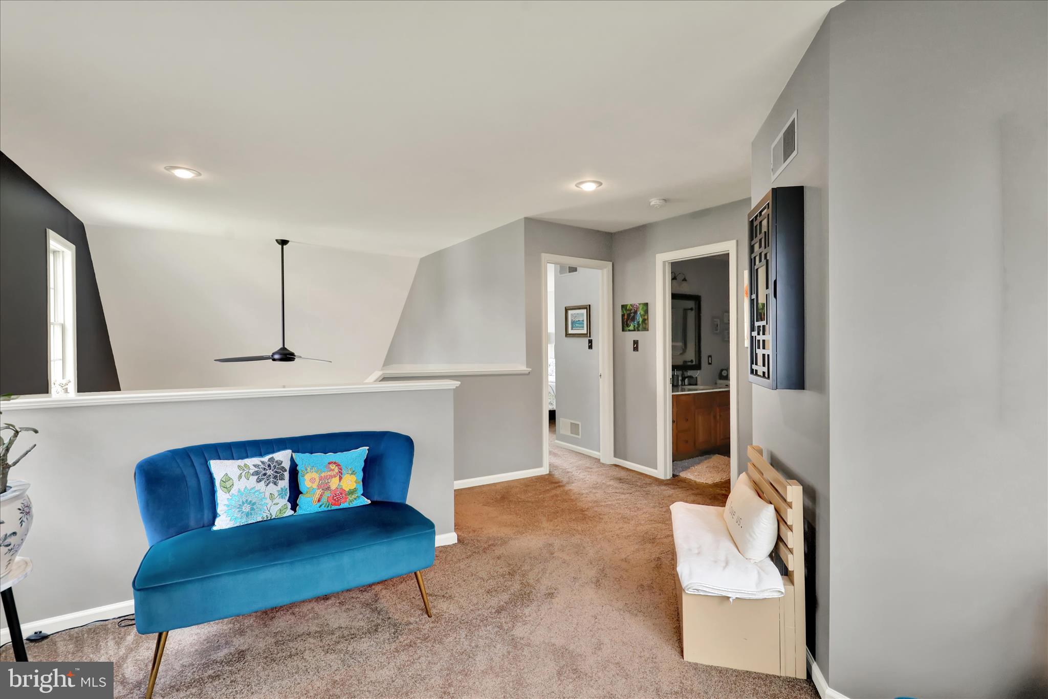 SUMMIT HILLS - Residential