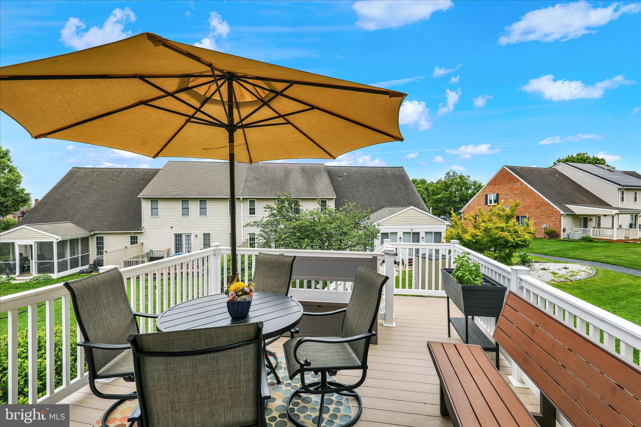 SUMMIT HILLS - Residential