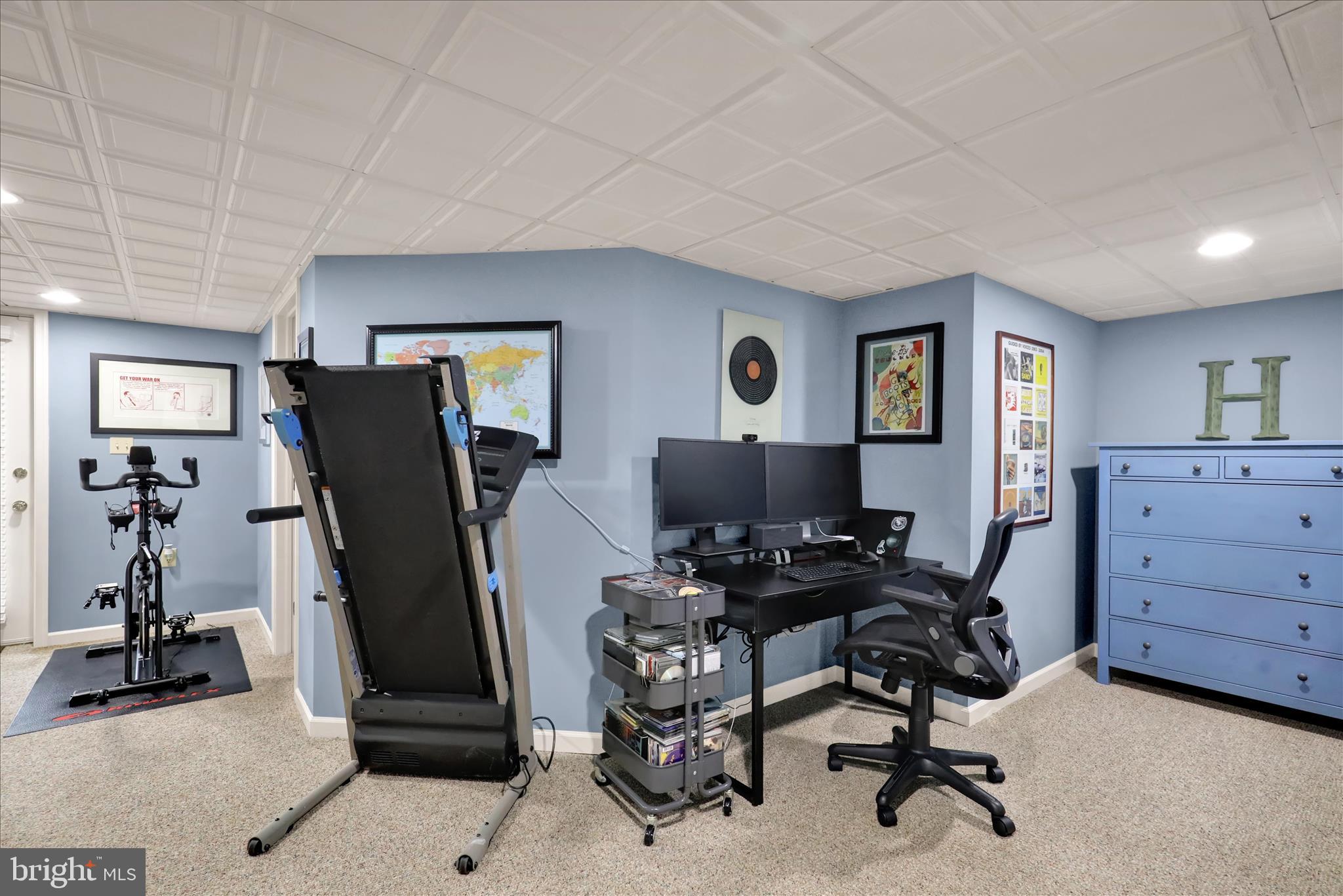 SUMMIT HILLS - Residential