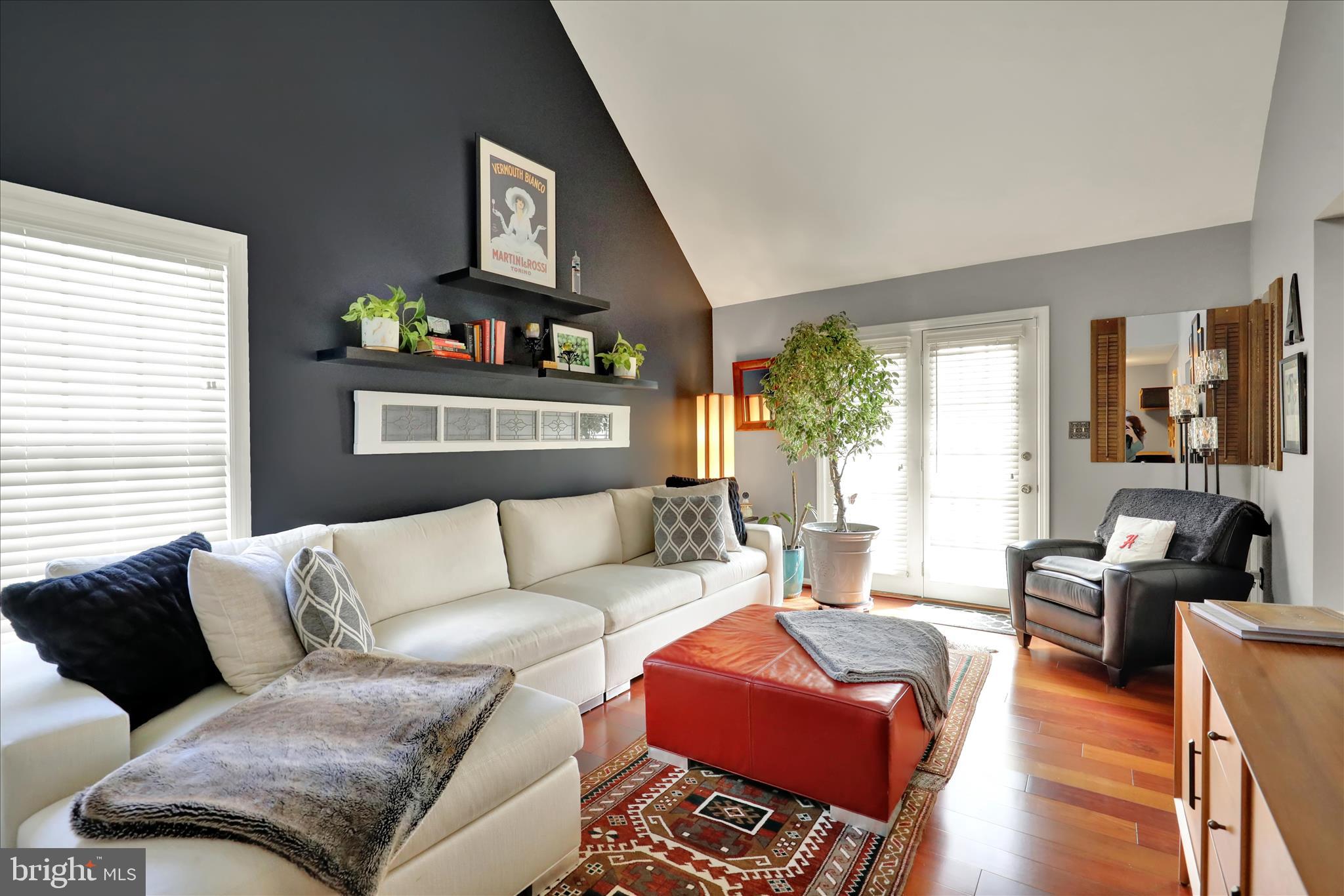 SUMMIT HILLS - Residential