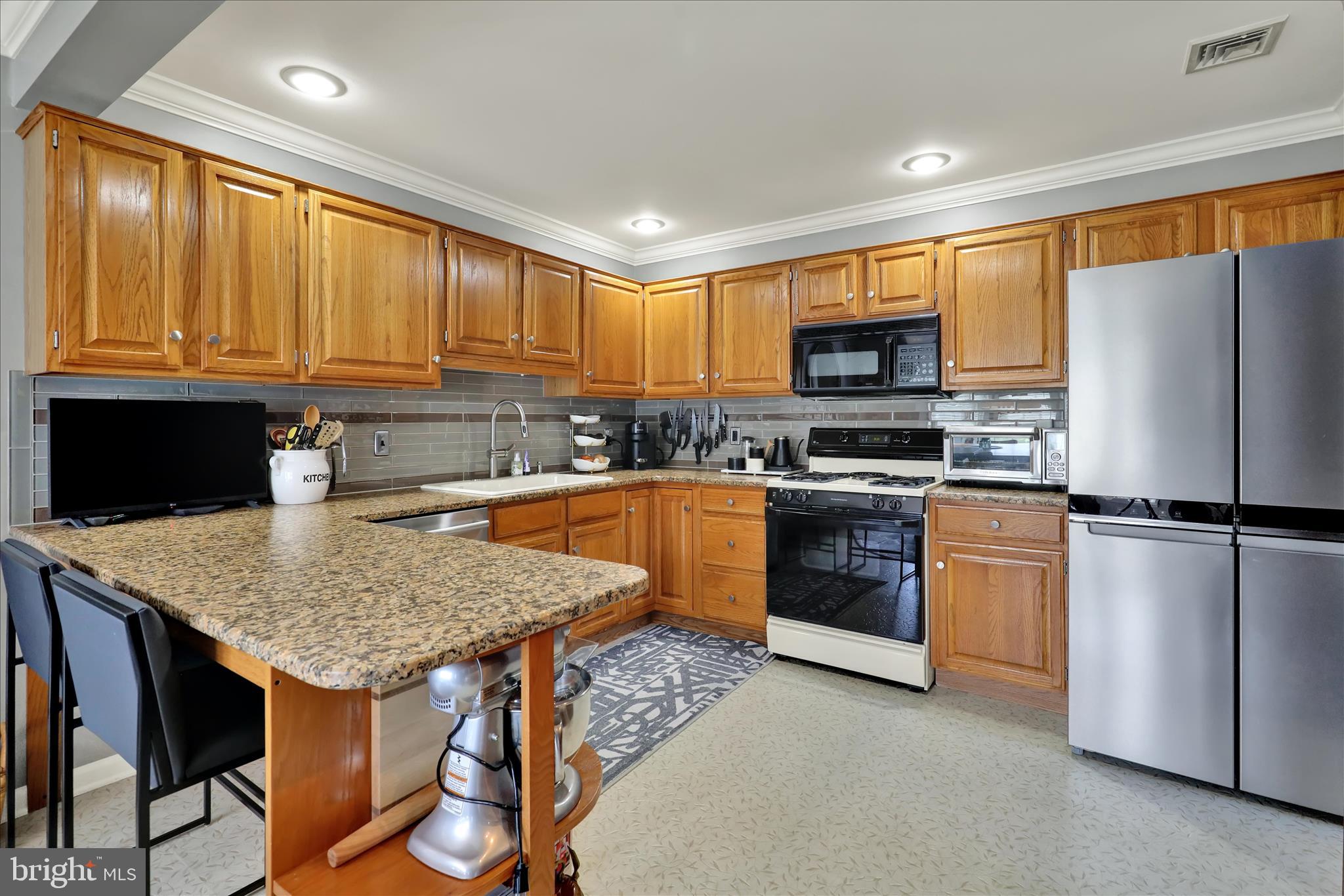 SUMMIT HILLS - Residential