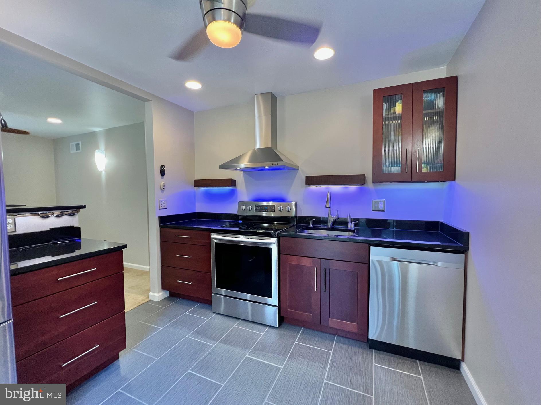 COVINGTON - Residential