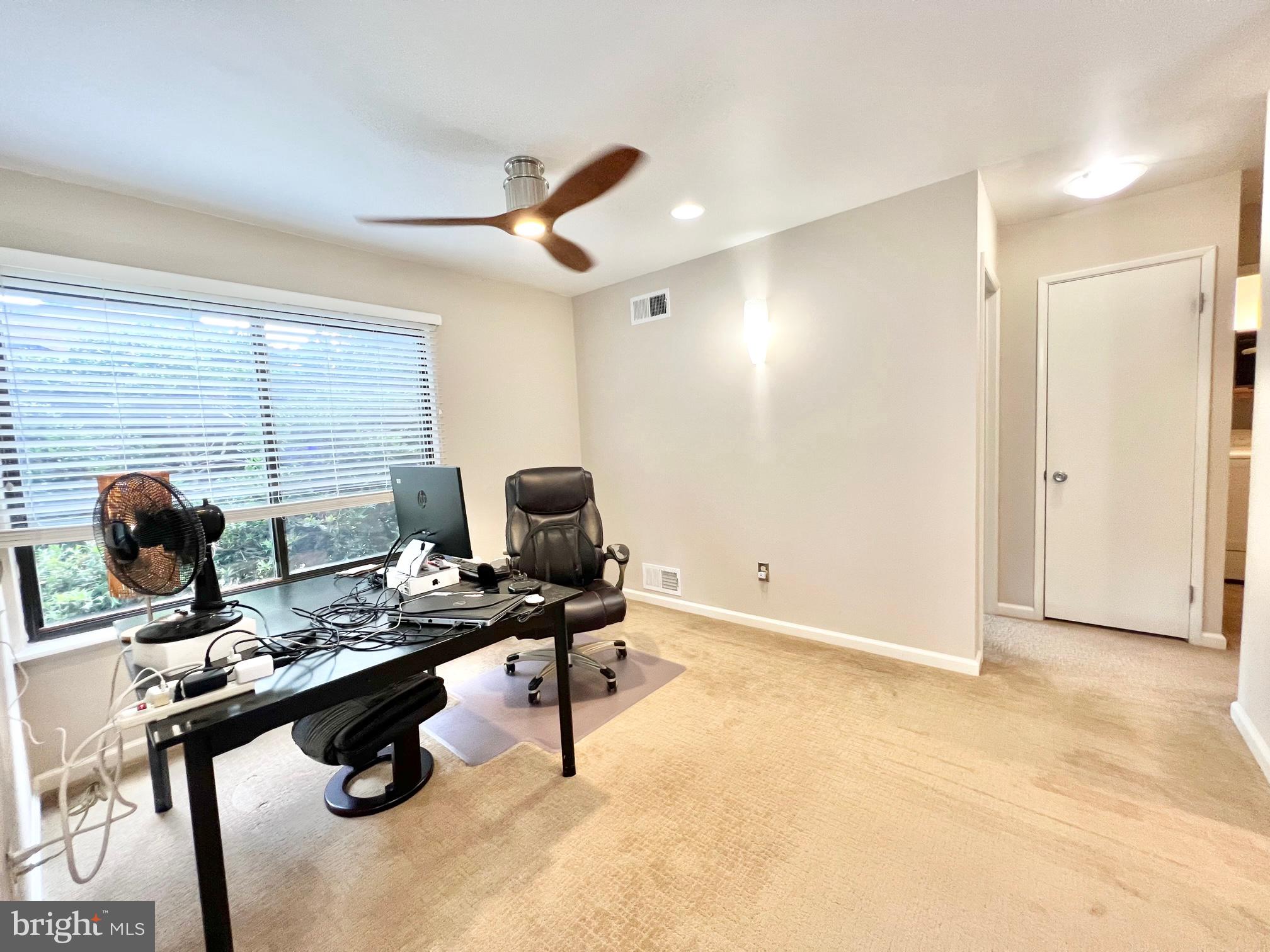 COVINGTON - Residential