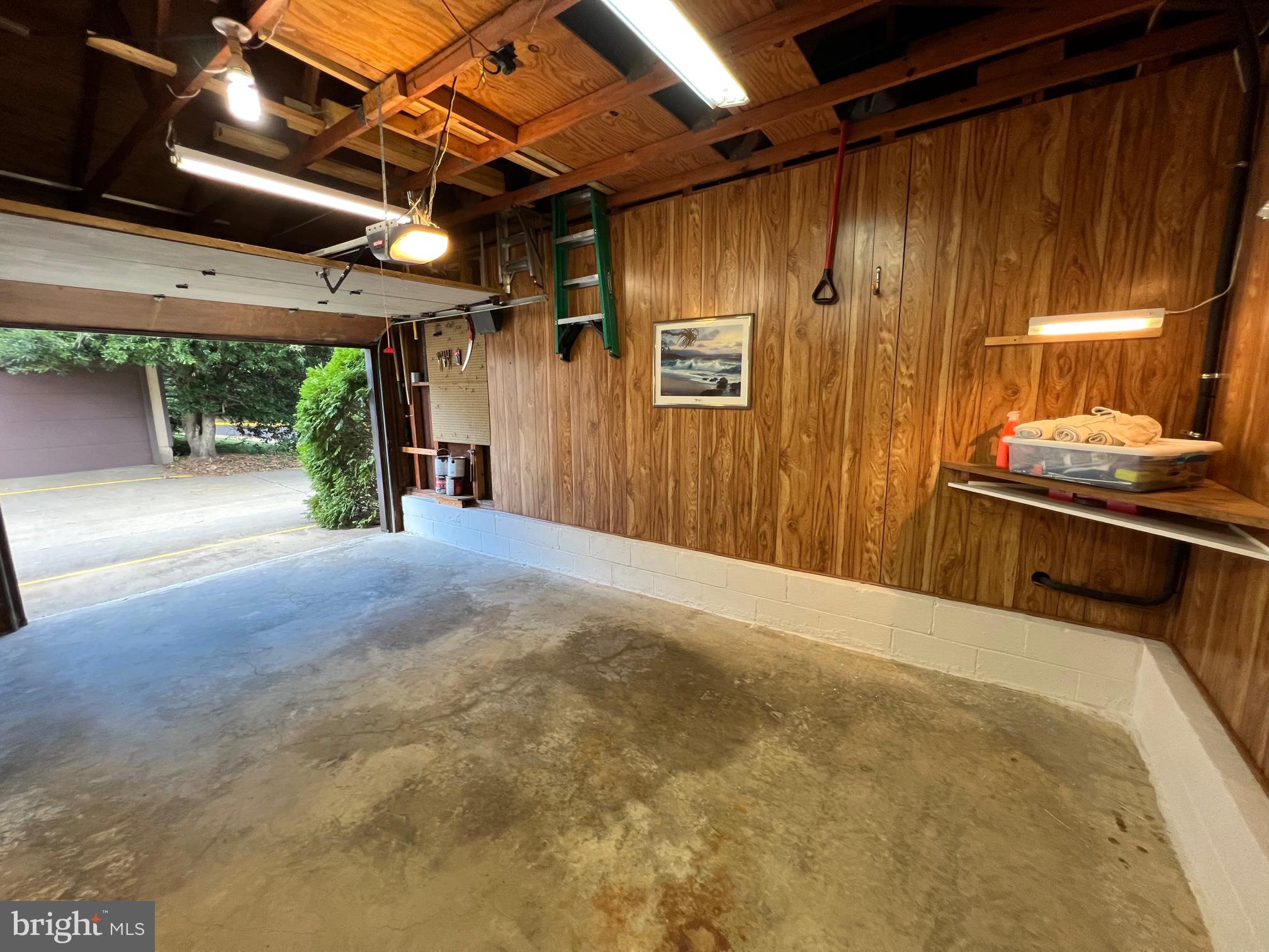 COVINGTON - Residential