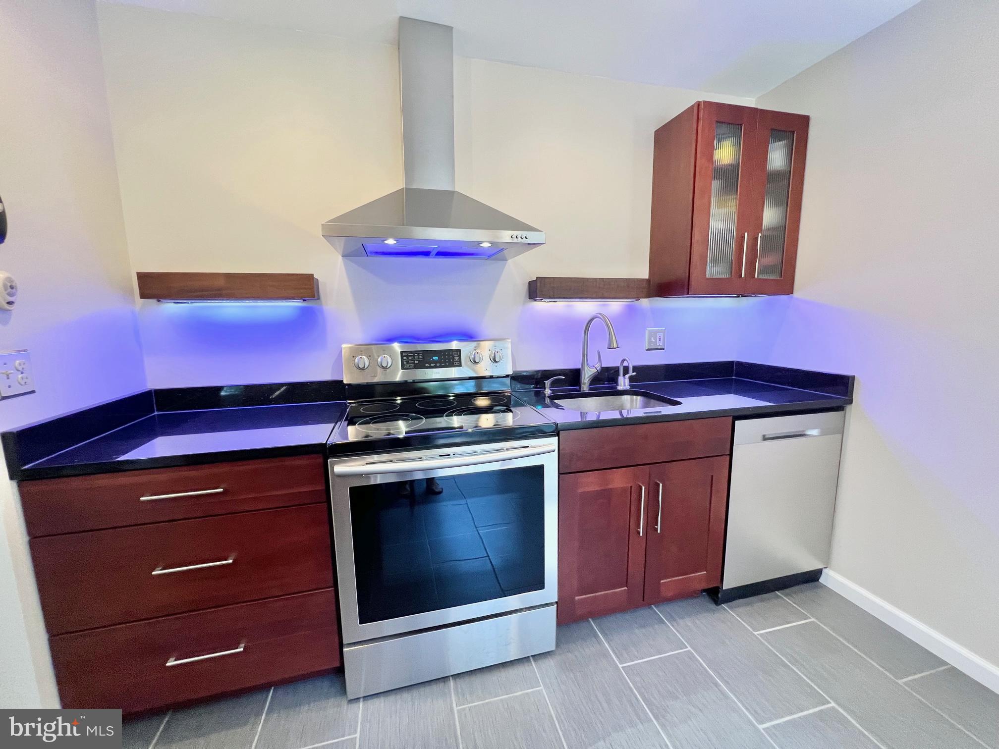 COVINGTON - Residential