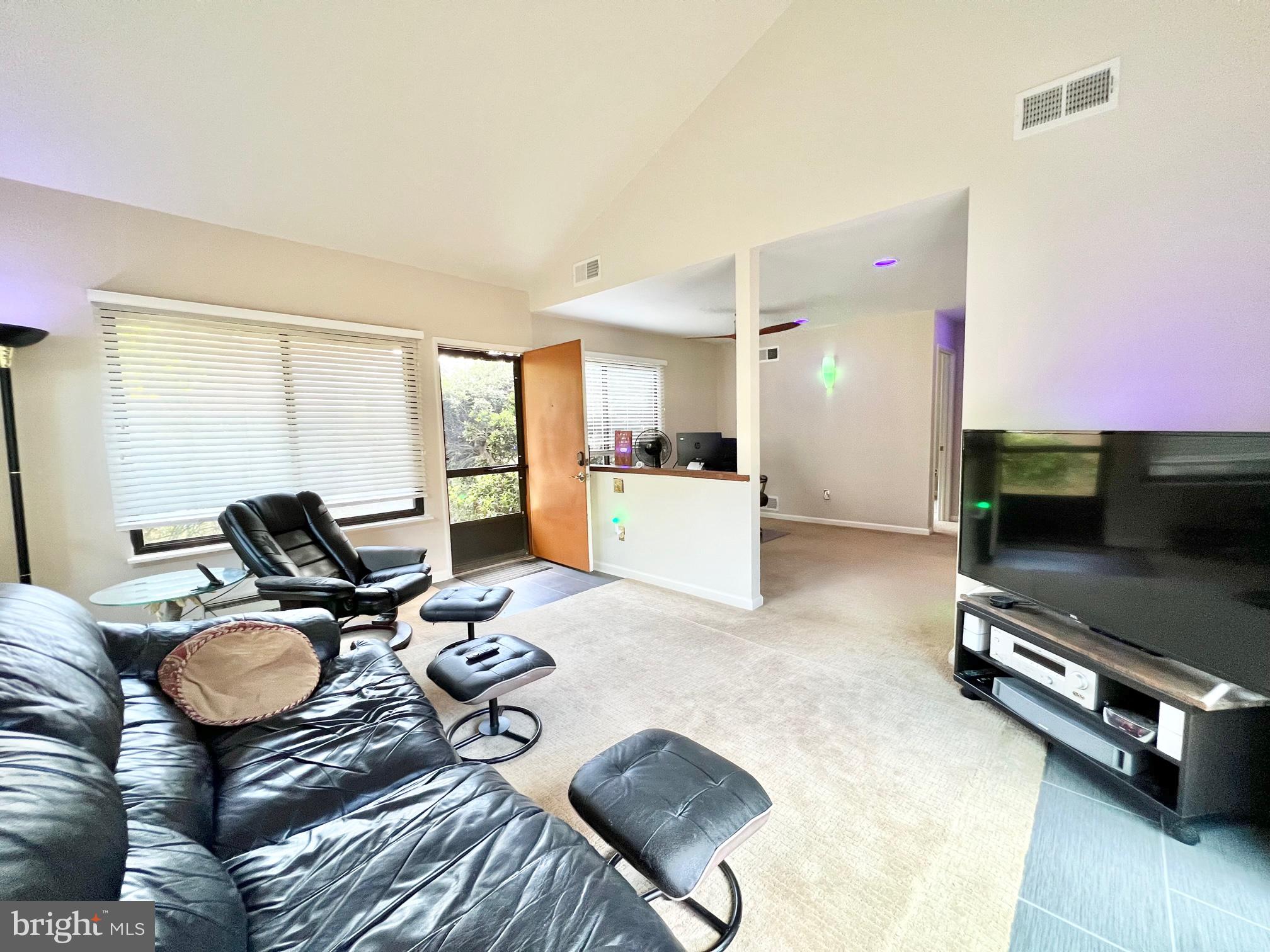 COVINGTON - Residential