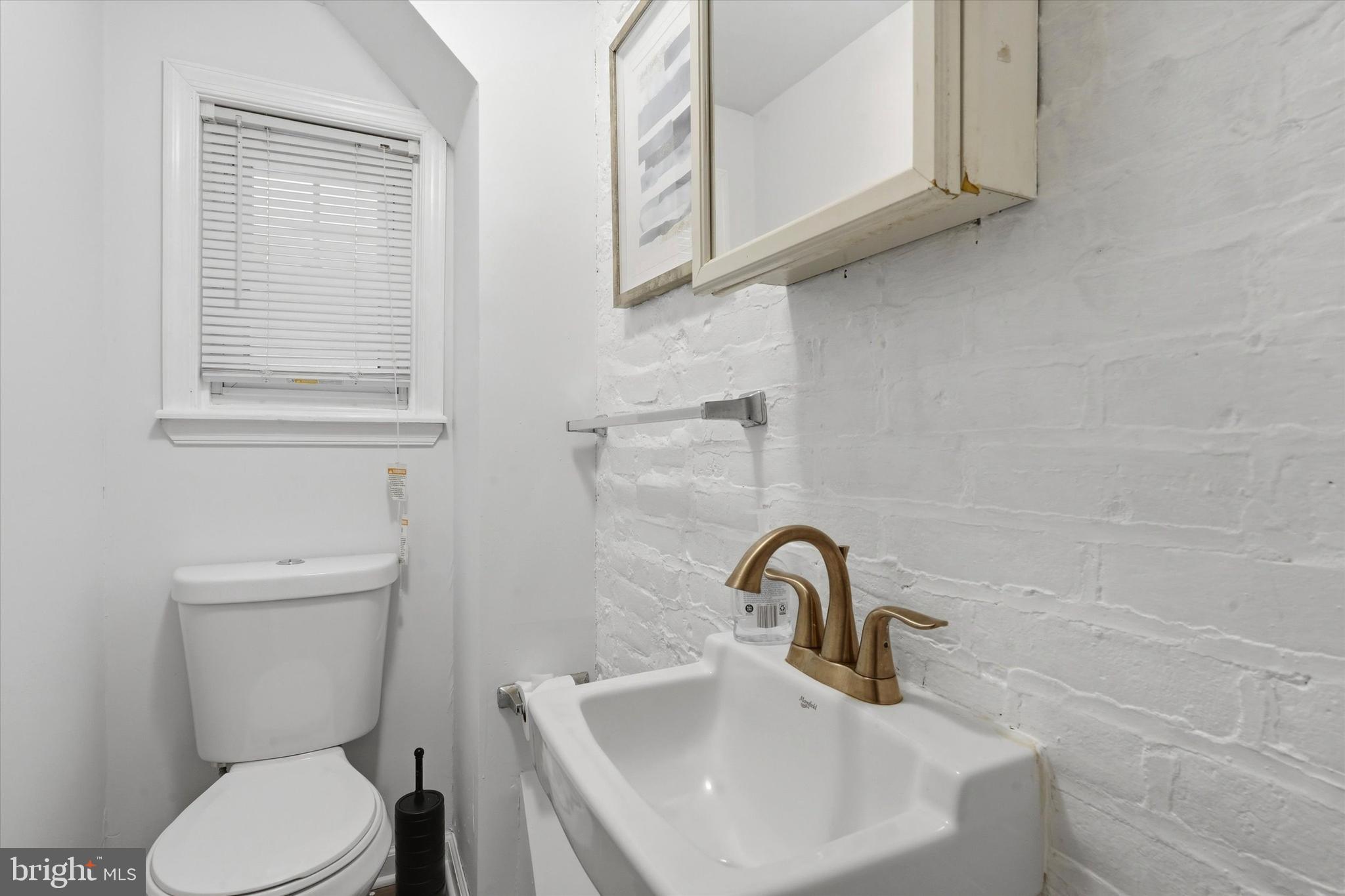 EAST FALLS - Residential