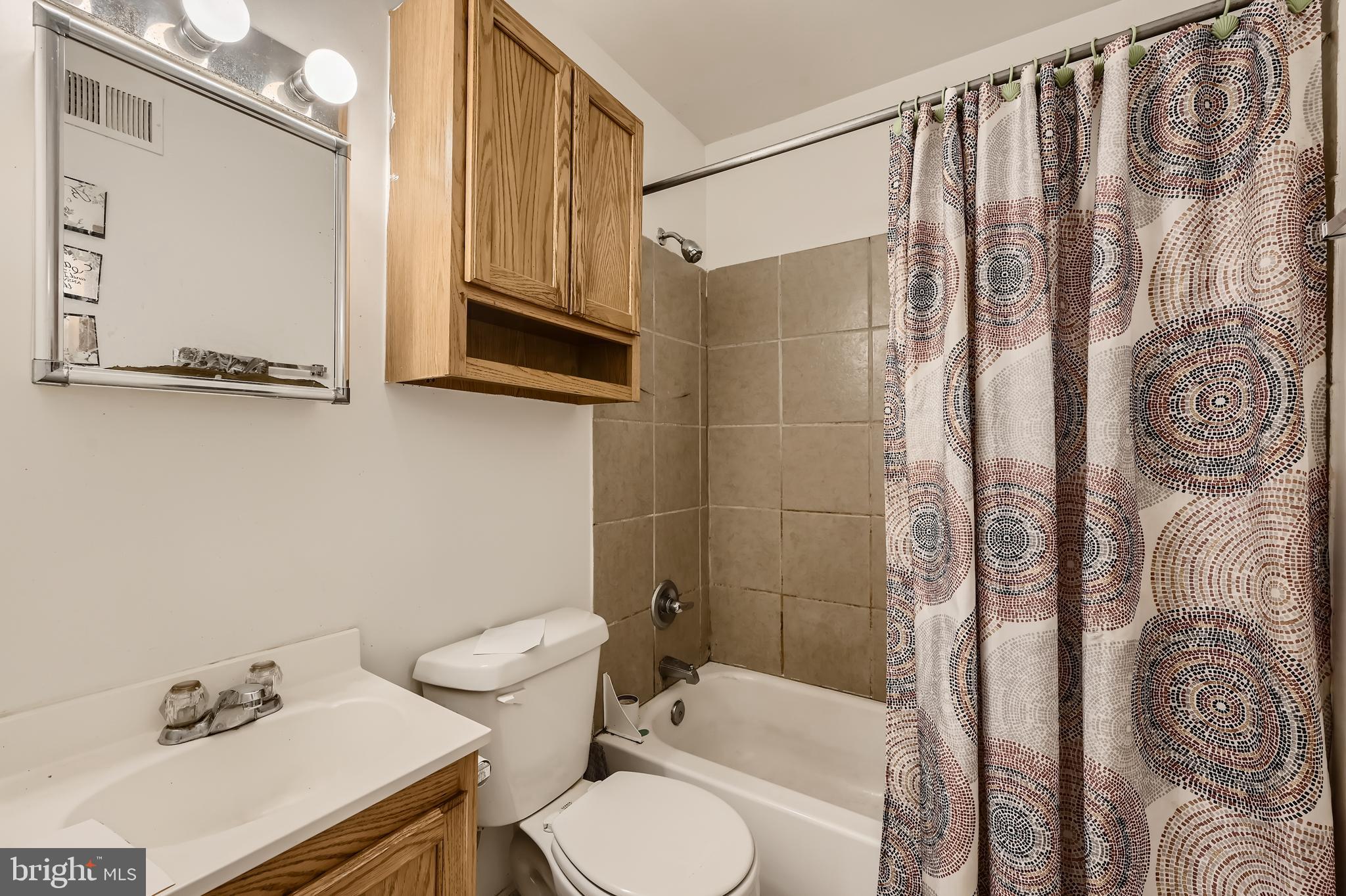 BARCLAY - Residential