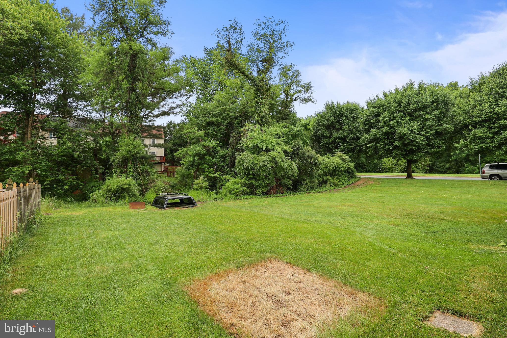 FOXBOROUGH FARMS - Residential