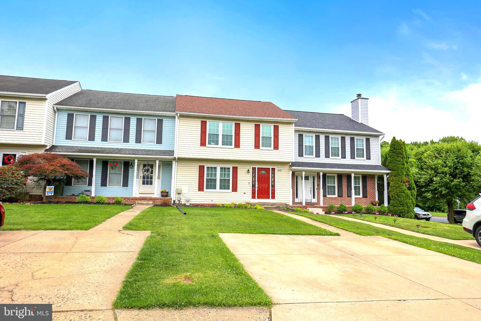 FOXBOROUGH FARMS - Residential