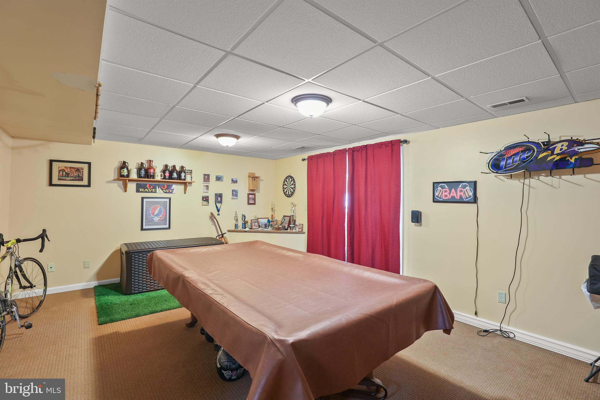 FOXBOROUGH FARMS - Residential