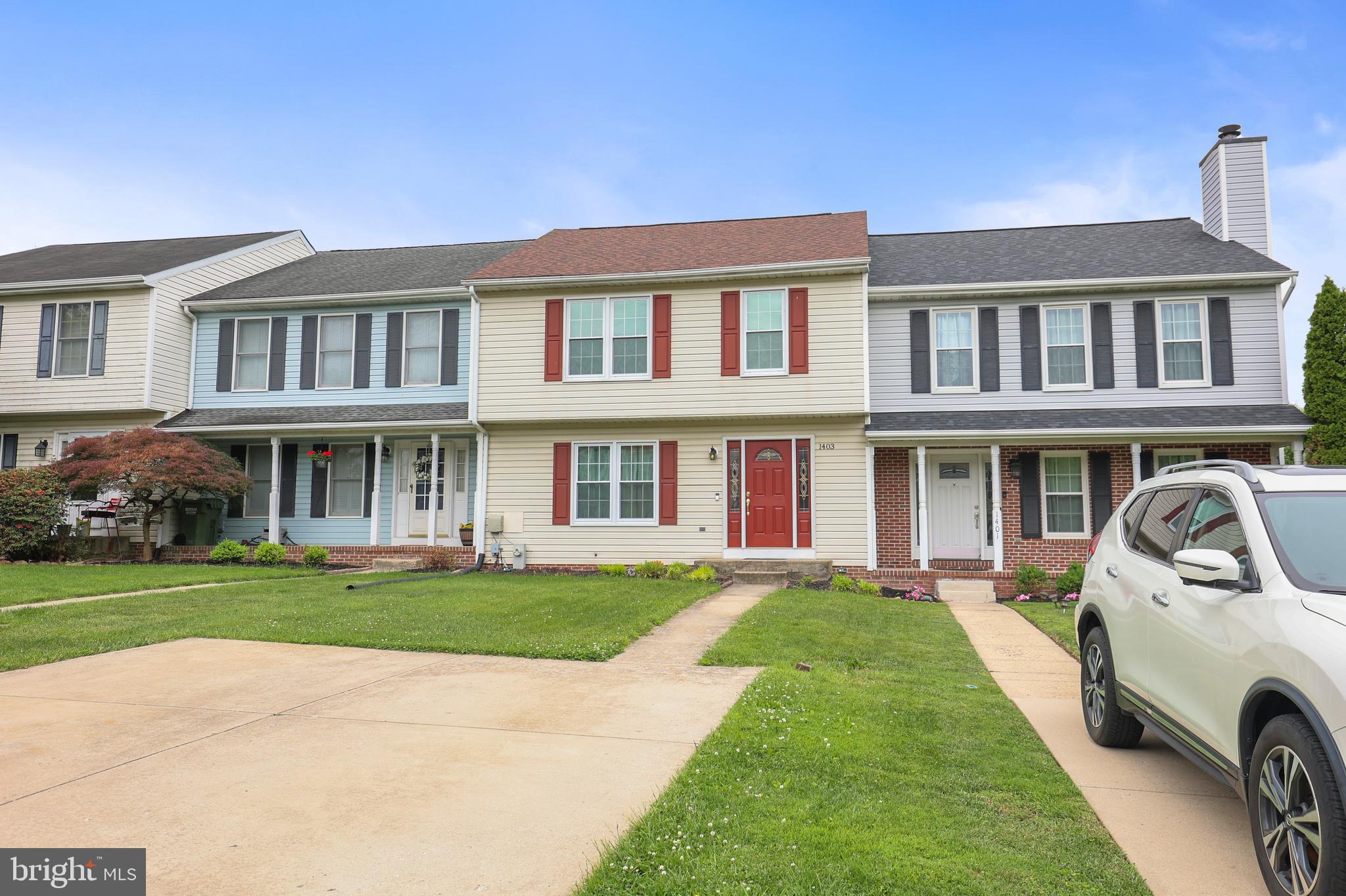 FOXBOROUGH FARMS - Residential
