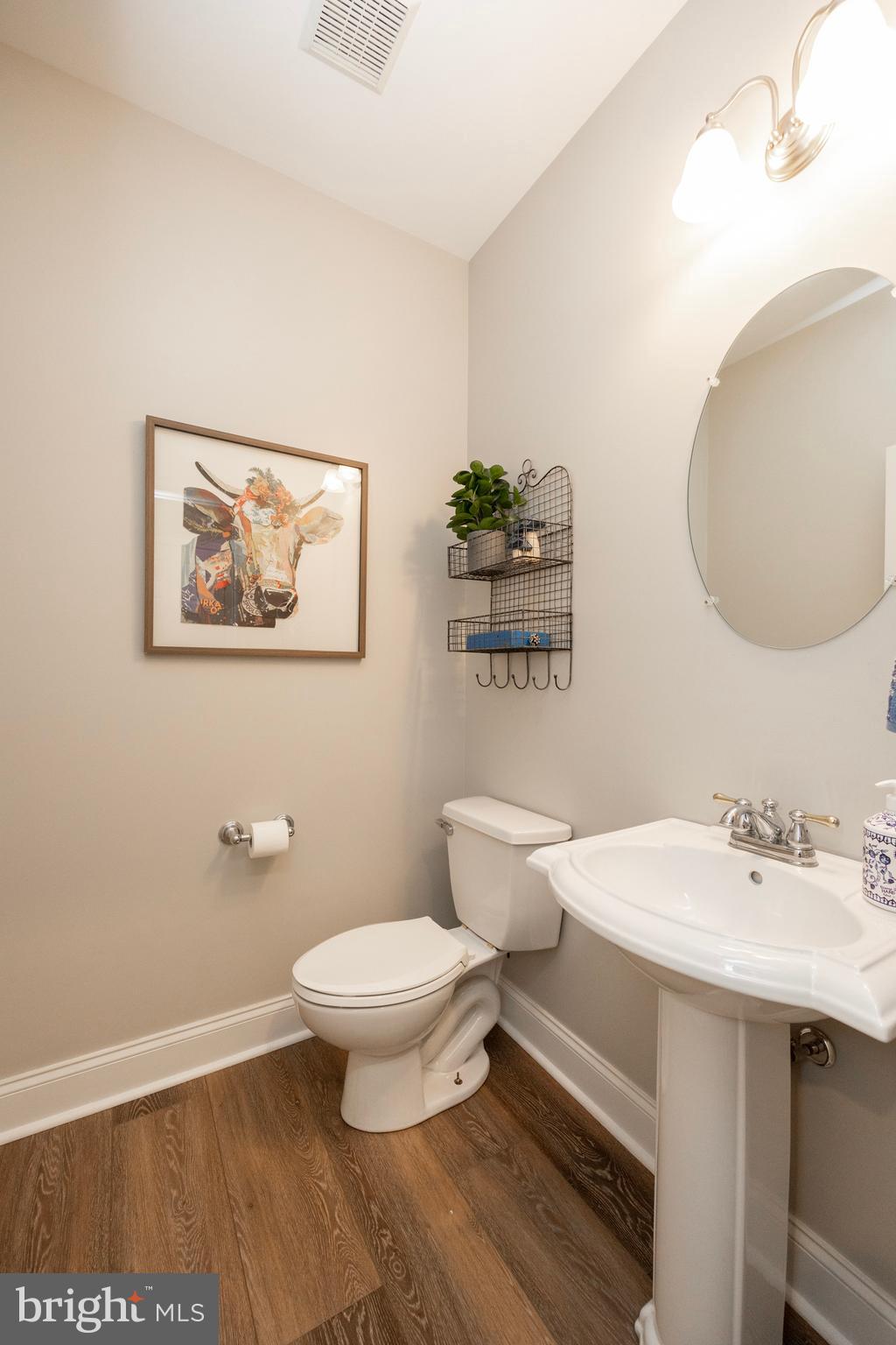 THE WOODS AT ROCK RAYMOND - Residential