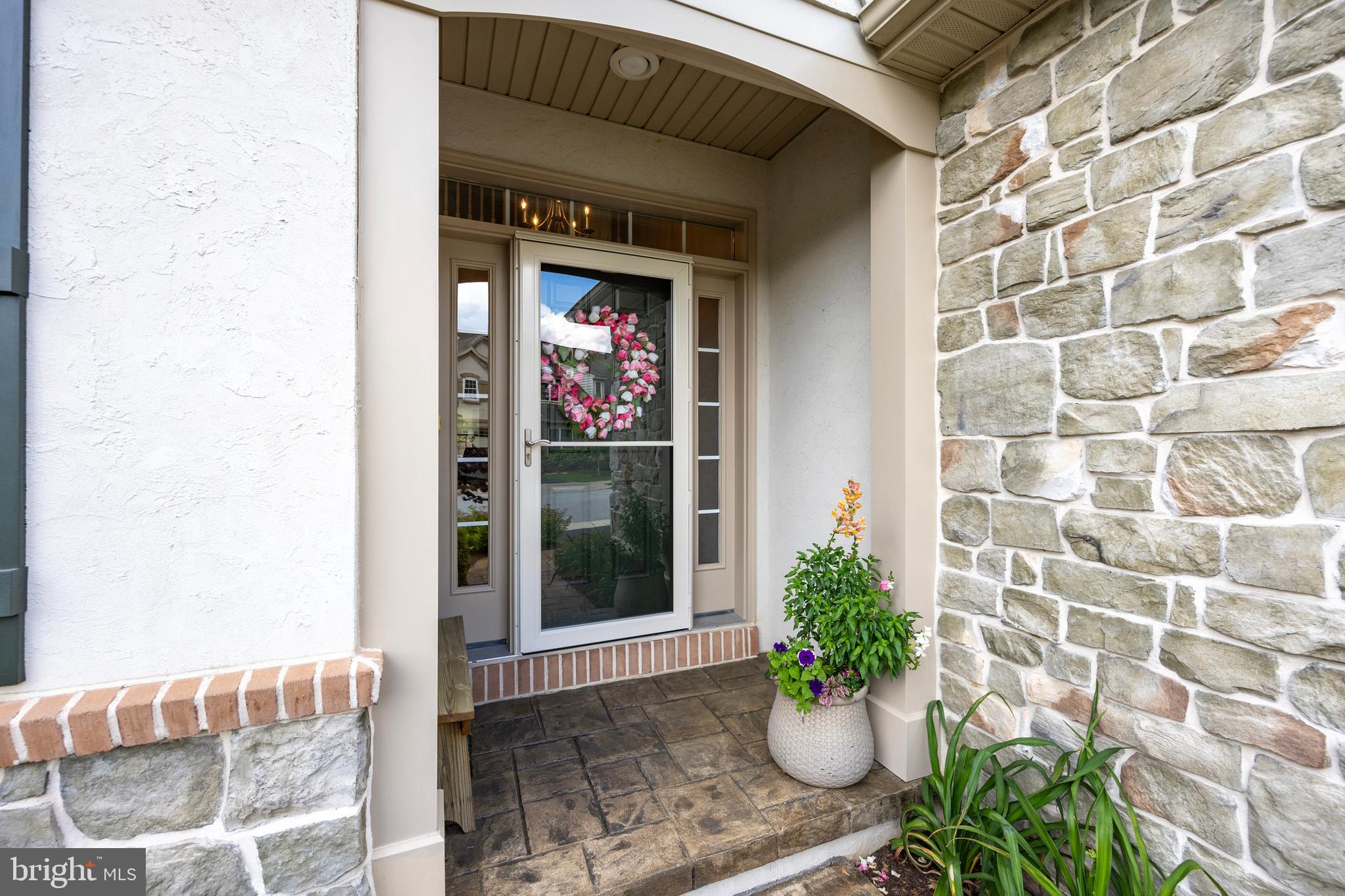 THE WOODS AT ROCK RAYMOND - Residential